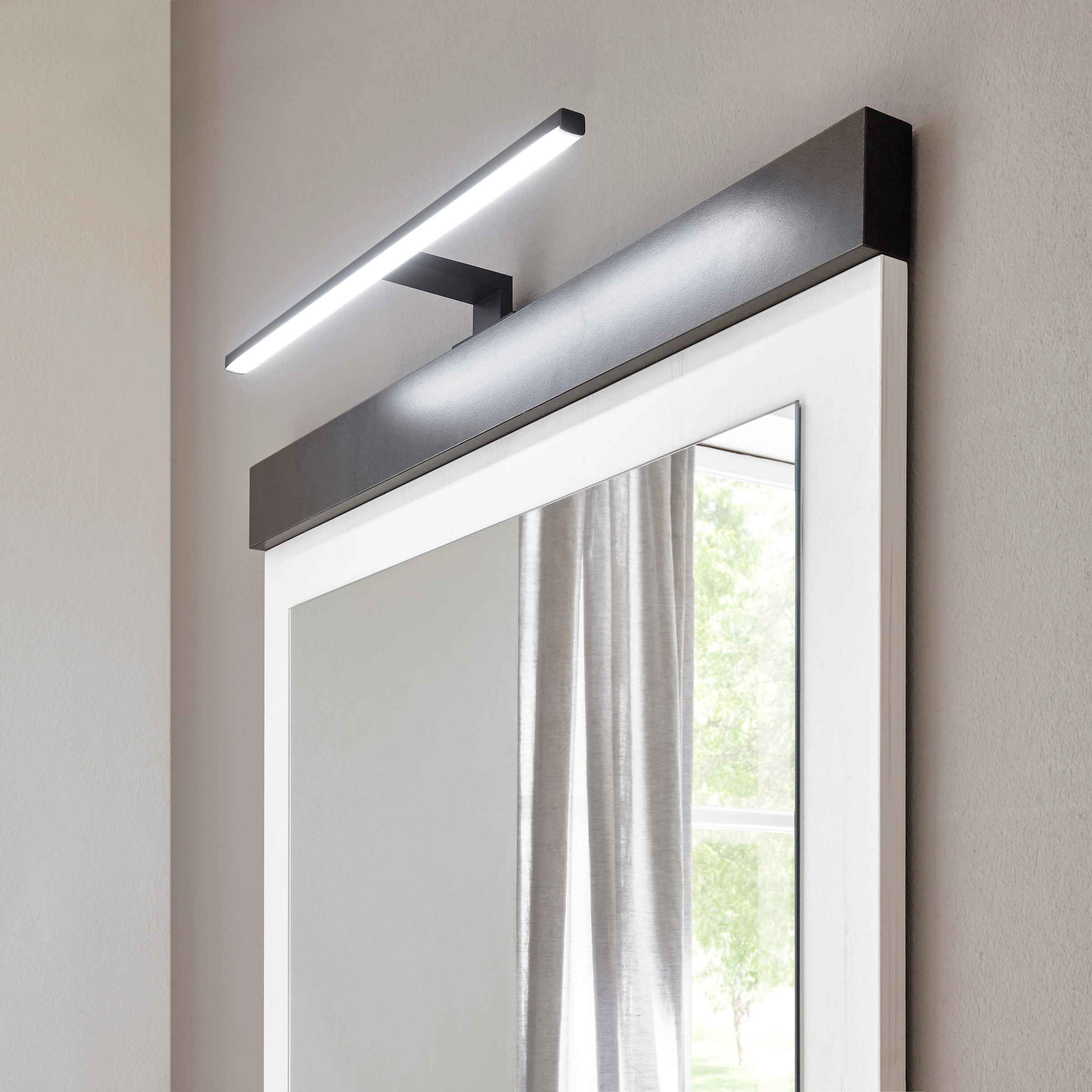 Home affaire Badmöbel-Set »SHERWOOD, Bad im modernen Design, 4-teiliges Badezimmer«, (4 St.), in 2 Farben verfügbar, Scheunentorbeschlag & Apothekergriff aus Metall