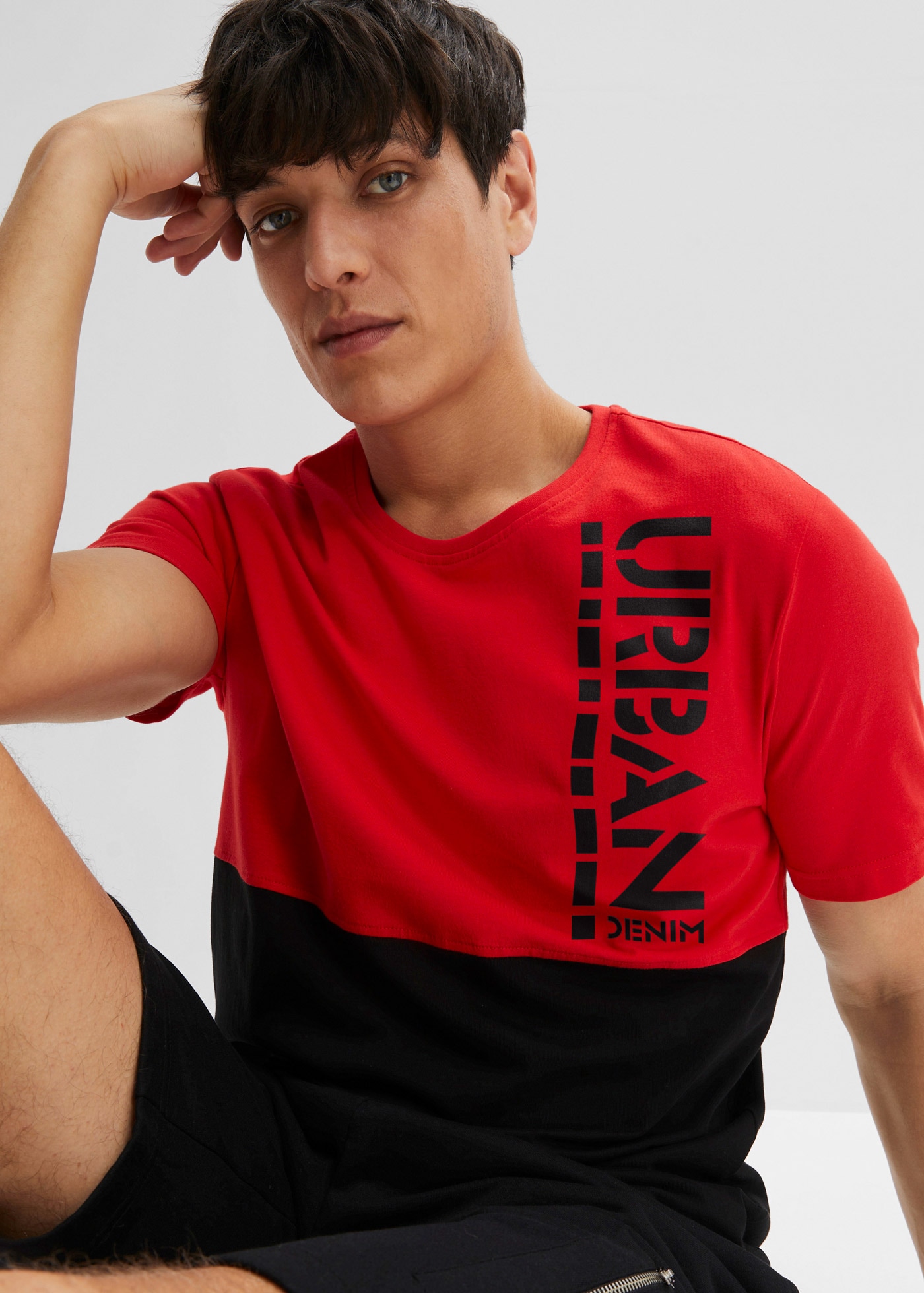 bonprix T-Shirt regular fit, kurzärmelig, aus Baumwolle