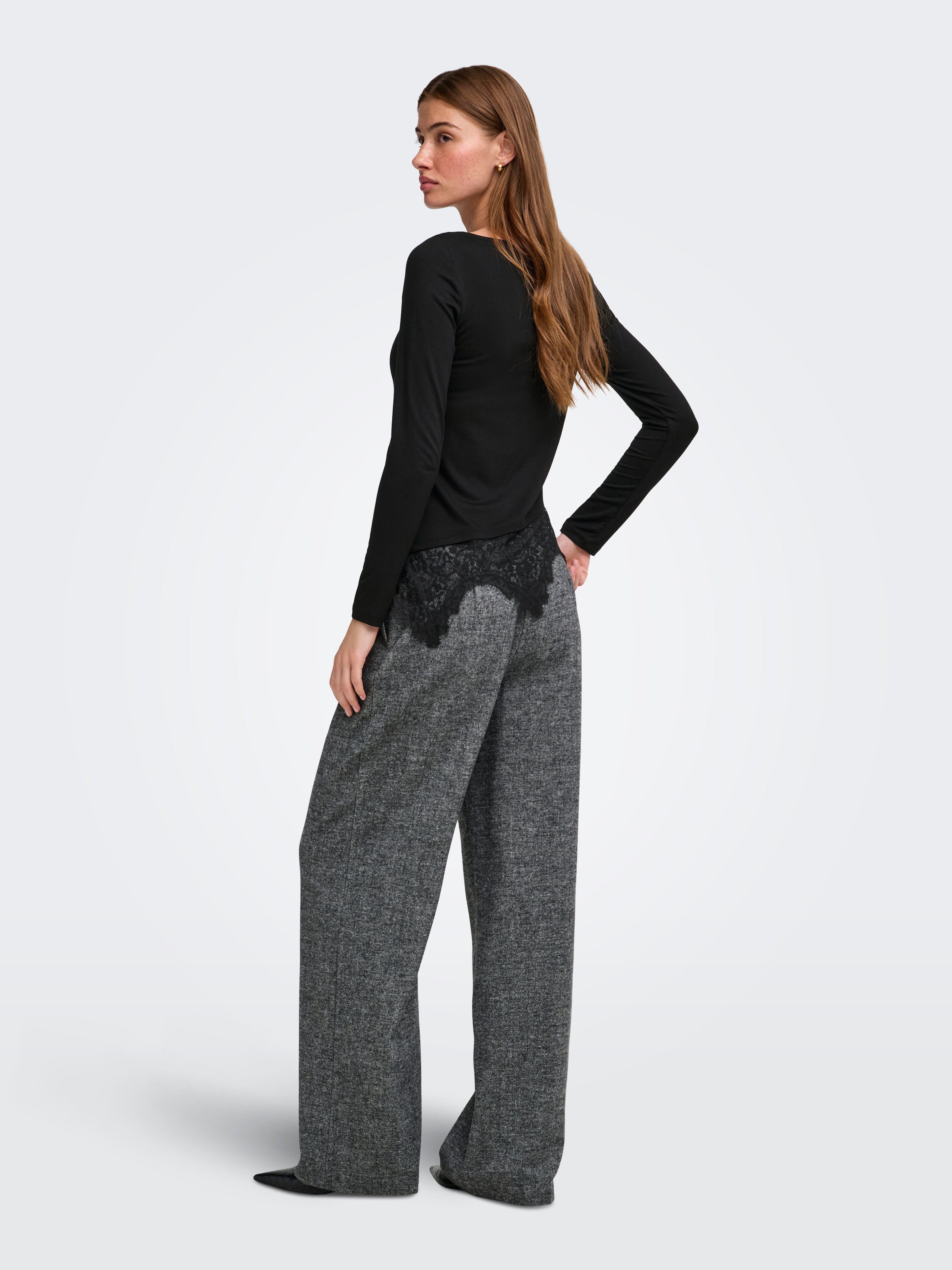 ONLY Spitzenshirt »ONLLAILA L/S LACE MIX TOP JRS NOOS« Viskosemischung, regular fit