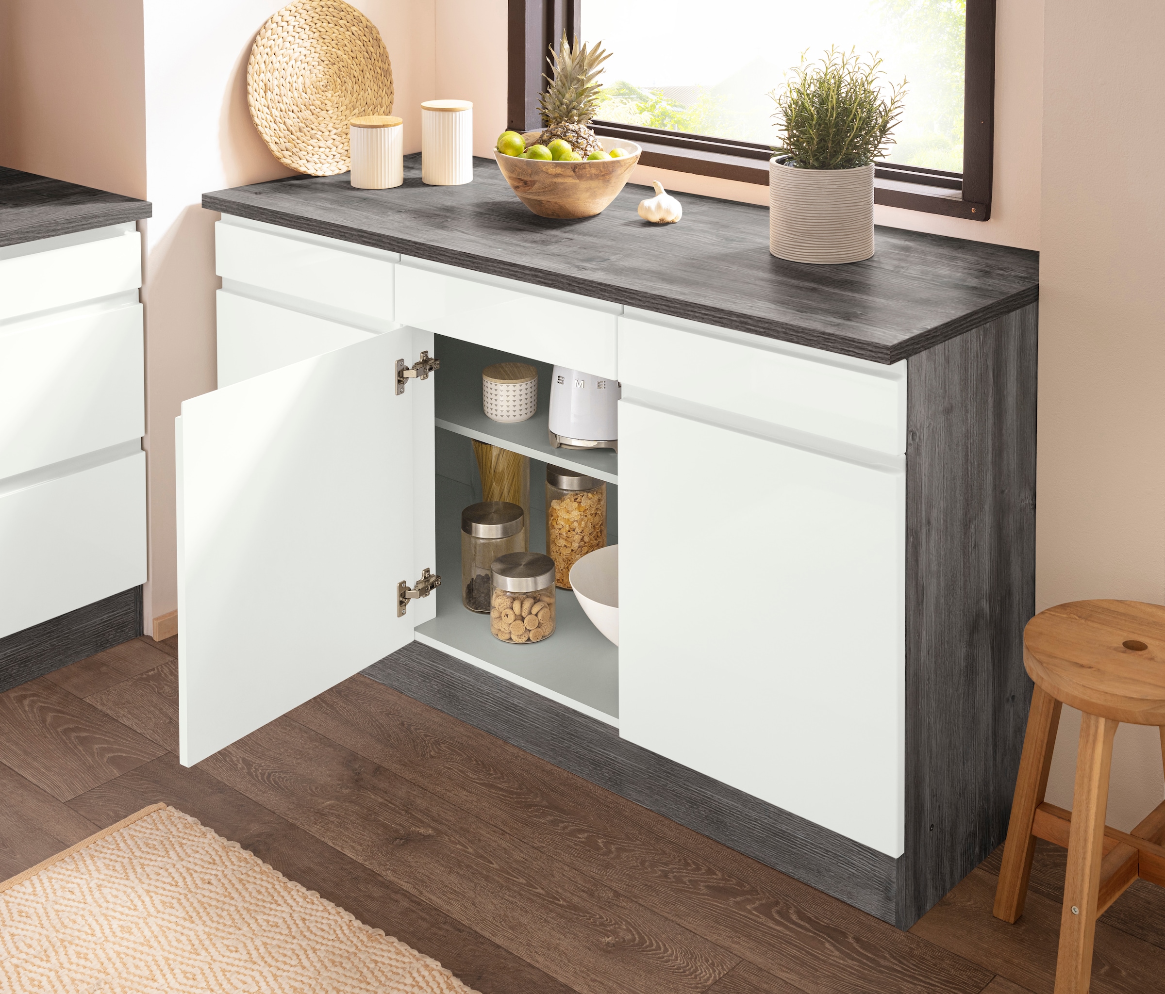 HELD MÖBEL Unterschrank »Virginia«, 85 cm hoch, 150 cm breit, 3 Schubladen, 3 Türen, griffloses Design