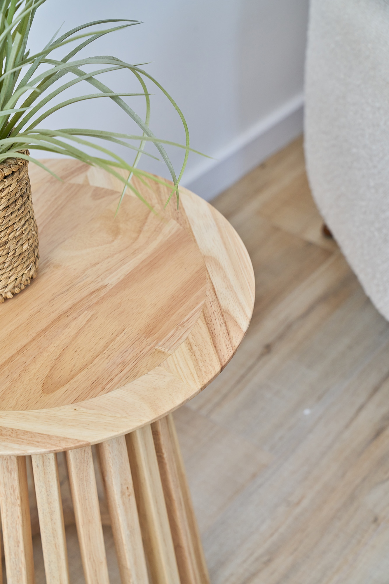 SIT Beistelltisch, auch als Hocker verwendbar, Platte mit schweizer Kante