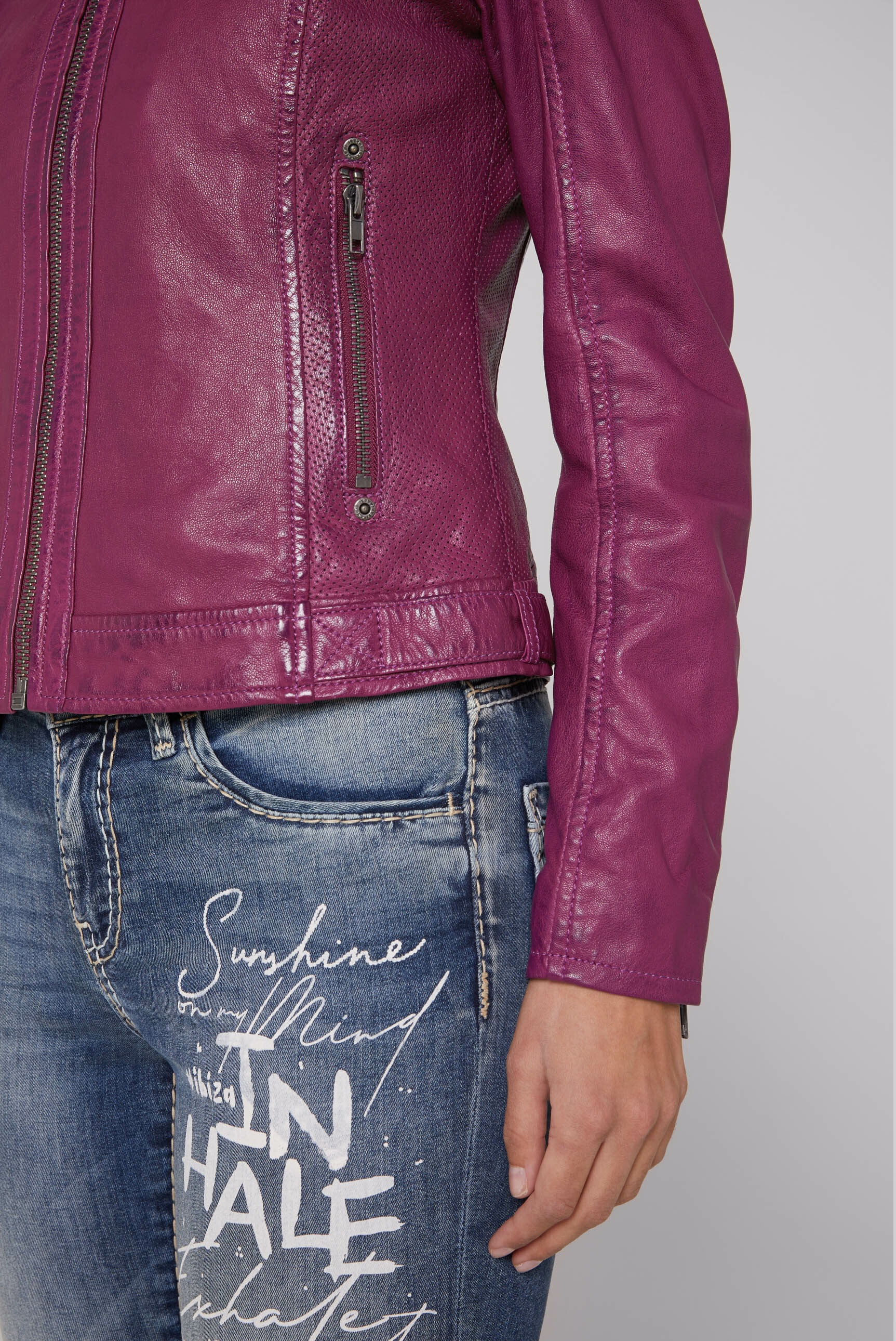 SOCCX Lederjacke, mit Kapuze, mit Zipper am Ärmelende