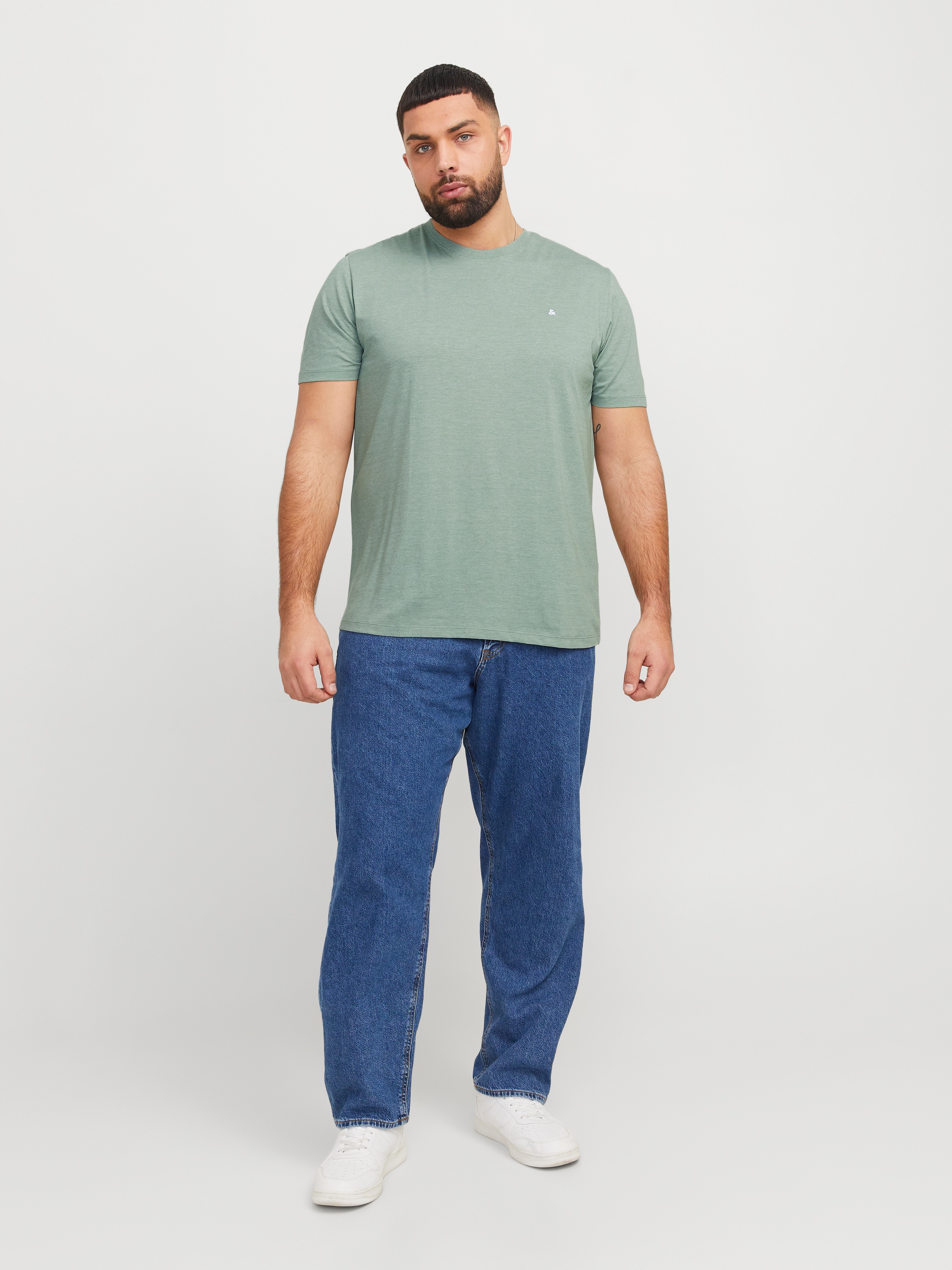 Jack & Jones PlusSize »JJEPAULOS TEE SS CREW NECK NOOS PLS« mit Logo Stickerei