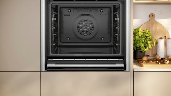 NEFF Einbaubackofen N 70 »B54CR71N0«, mit Teleskopauszug nachrüstbar, Hydrolyse, voll versenkbare Ofentür dank Slide & Hide®, AirFry-Funktion