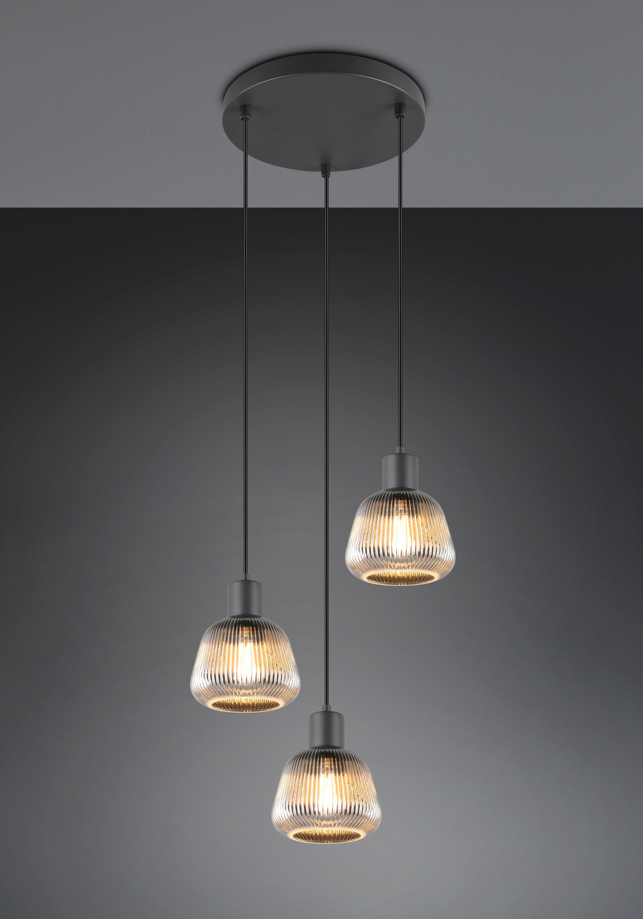 TRIO Leuchten Pendelleuchte »TARIFA, 3-flammige Hängeleuchte exkl 3xE27 max 25W, Glas Hängelampe«, 3 flammig, Leuchtmittel E27 | Leuchtmittel wechselbar, höhenverstellbar max 150cm Glas in Riffeloptik und leicht verspiegelt