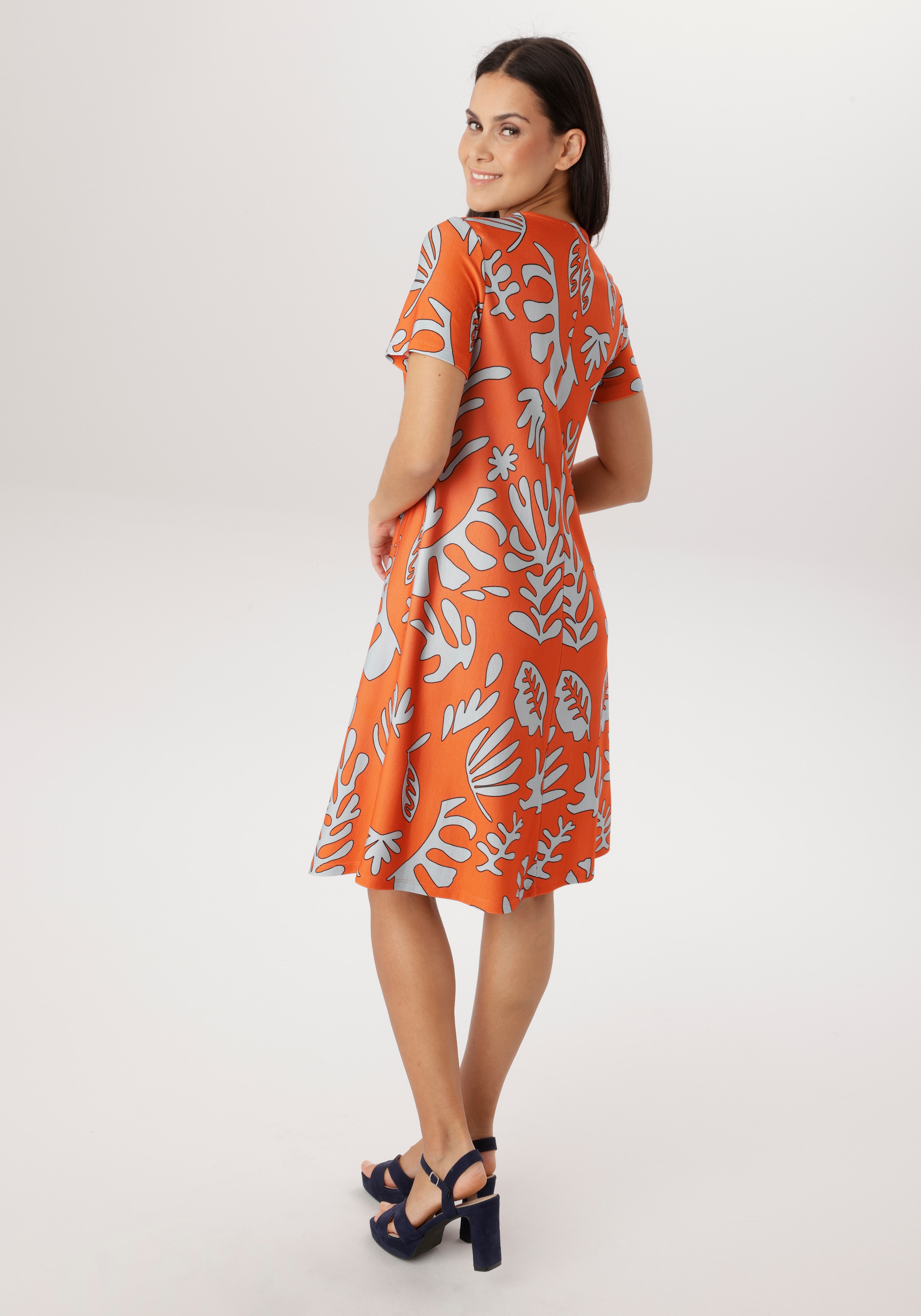 Aniston SELECTED Sommerkleid in leichter A-Linien-Form - NEUE KOLLEKTION