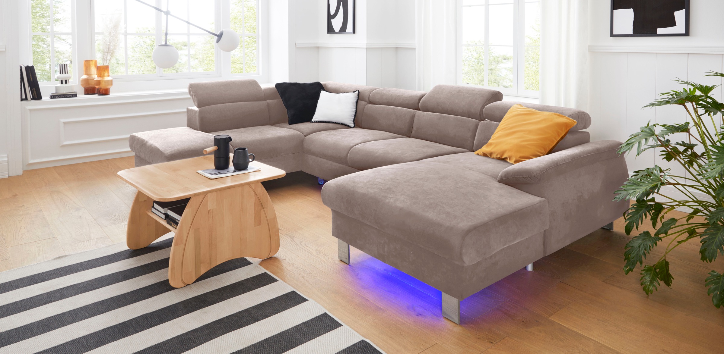 COTTA Wohnlandschaft »Komaris U-Form, B: 320 cm«, mit Kopfteilverstellung, optional Bettfunktion, Bettkasten & Licht