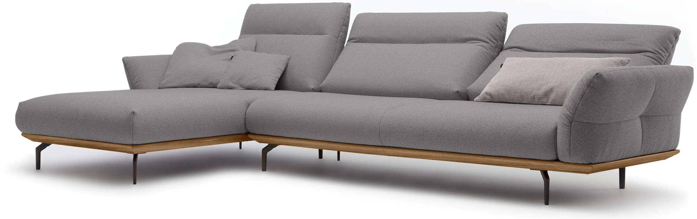 Creation BY ROLF BENZ Ecksofa »CR.460 Designsofa mit erstklassigem Sitzkomfort« Sockel in Nussbaum, Winkelfüße in Umbragrau, Breite 338 cm