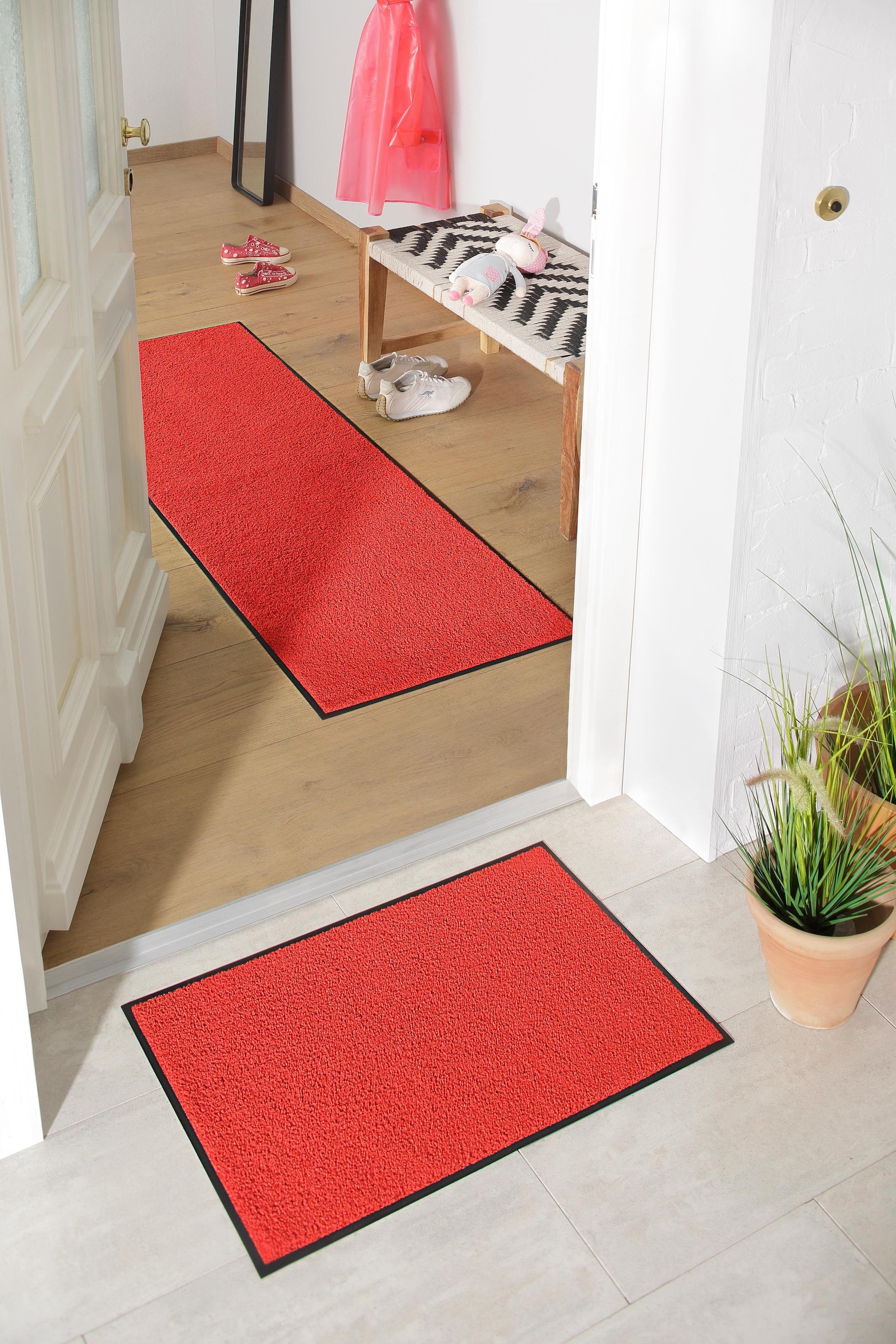 my home Fußmatte »Lavea«, rechteckig, 9 mm Höhe, Schmutzfangmatte, Uni-Farben, In- und Outdoor-Teppich, waschbar