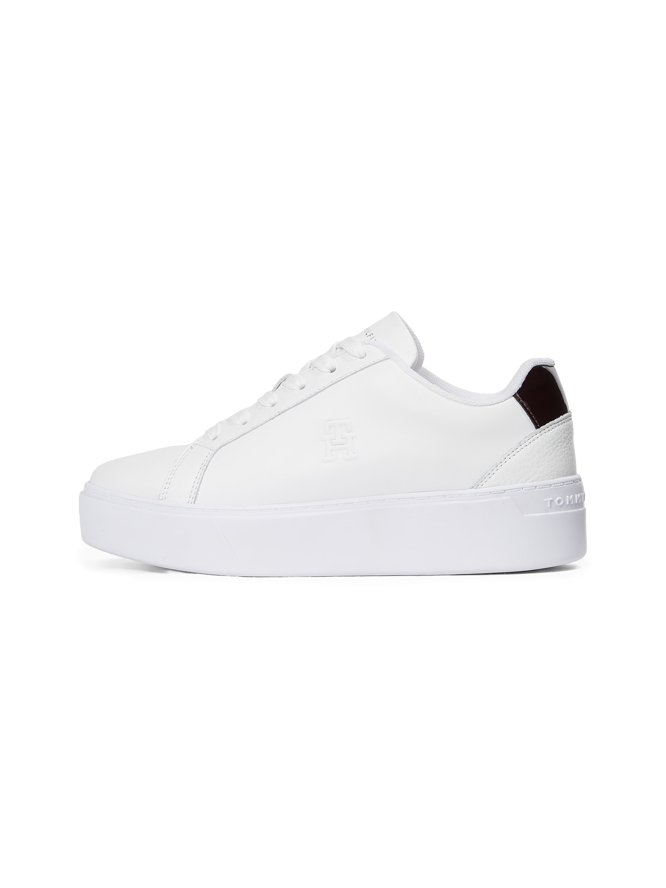 Tommy Hilfiger Plateausneaker »TH PLATFORM COURT SNEAKER«, Freizeitschuh, Halbschuh, Schnürschuh, Kontrastbesatz an der Ferse