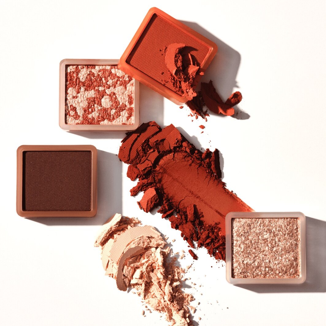 Catrice Lidschatten-Palette »TINY TREASURES EYESHADOW PALETTE« Matt, schimmernd und metallisch, kompakt und reisefreundlich, vegan.