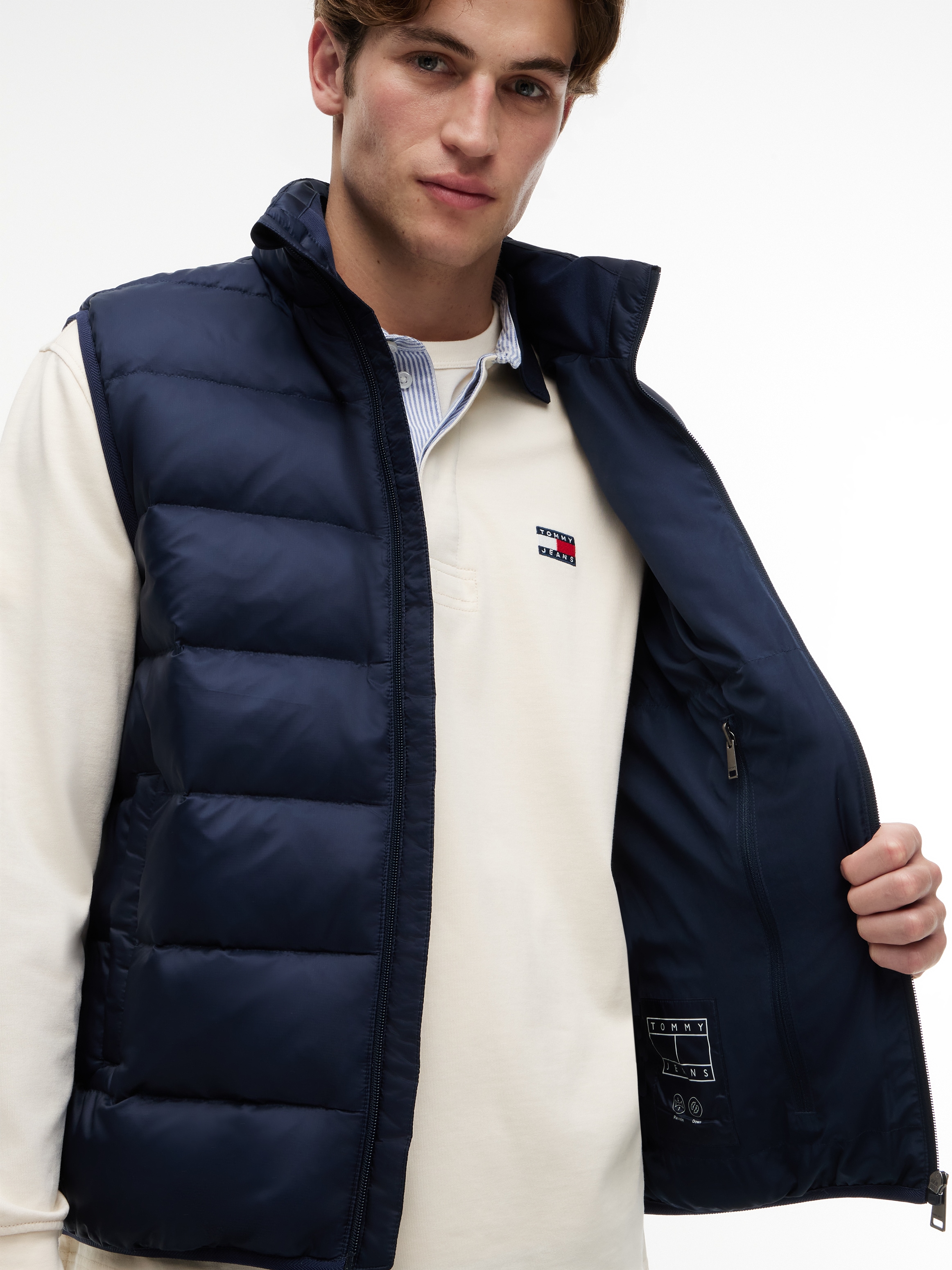 Tommy Jeans Steppweste »LIGHT DOWN PACKABLE VEST« Regular fit mit Stehkragen