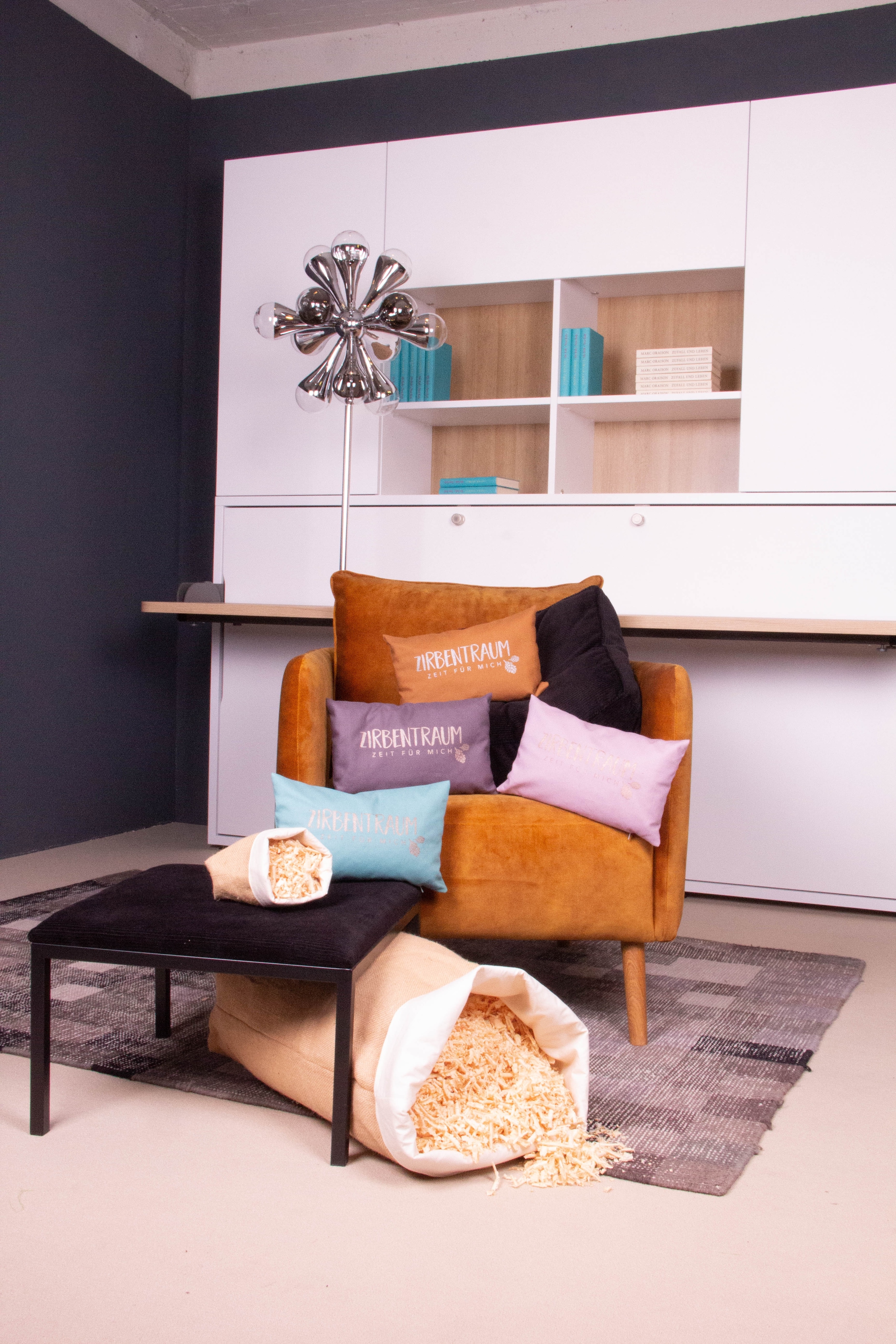 herbalind Zirbenkissen »Zirbentraum in Anthrazit/Roségold 30x20 mit Reißverschluss - Gefüllt« mit hochwertigen Zirbenholzflocken 100% Baumwolle - Made in Germany