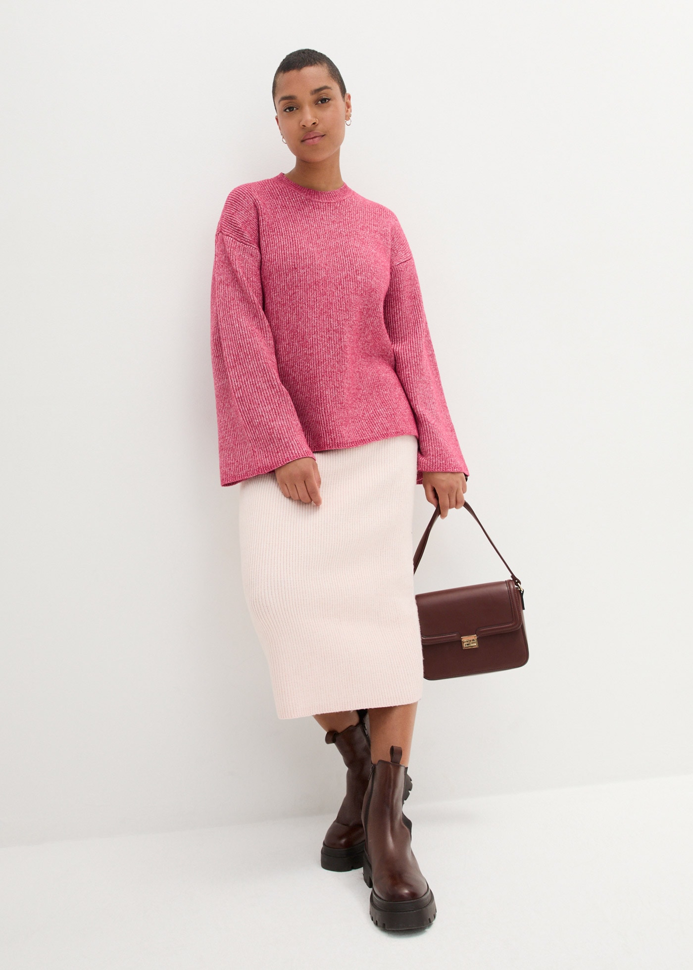 bonprix Strickpullover aus Polyester, mit Stehkragen, Oversize-Passform, feiner Rippstrick