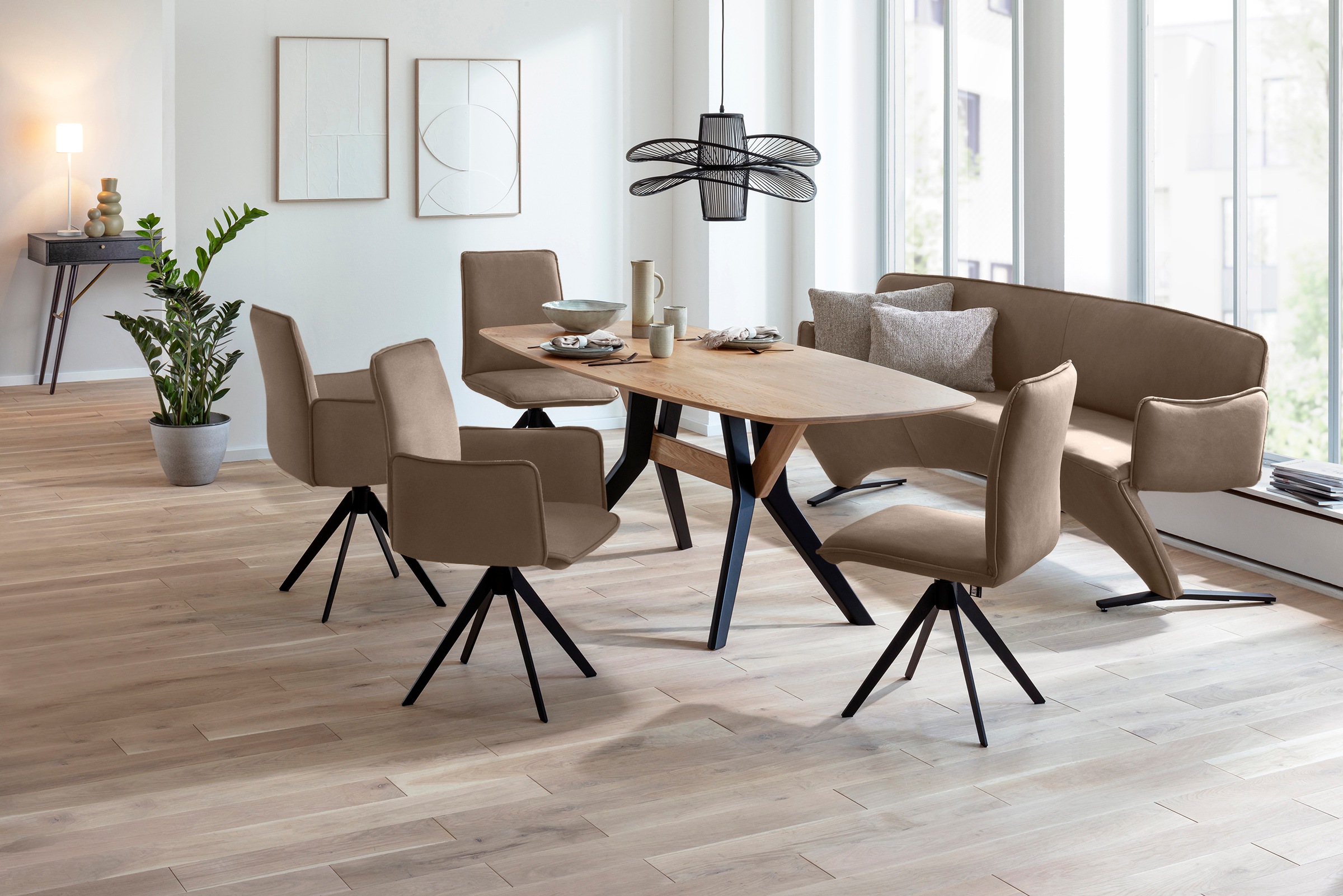 K+W Komfort & Wohnen Drehstuhl, Leder, Blitzdrehkreuz und Rückholfunktion, dekorativer 12mm Biese