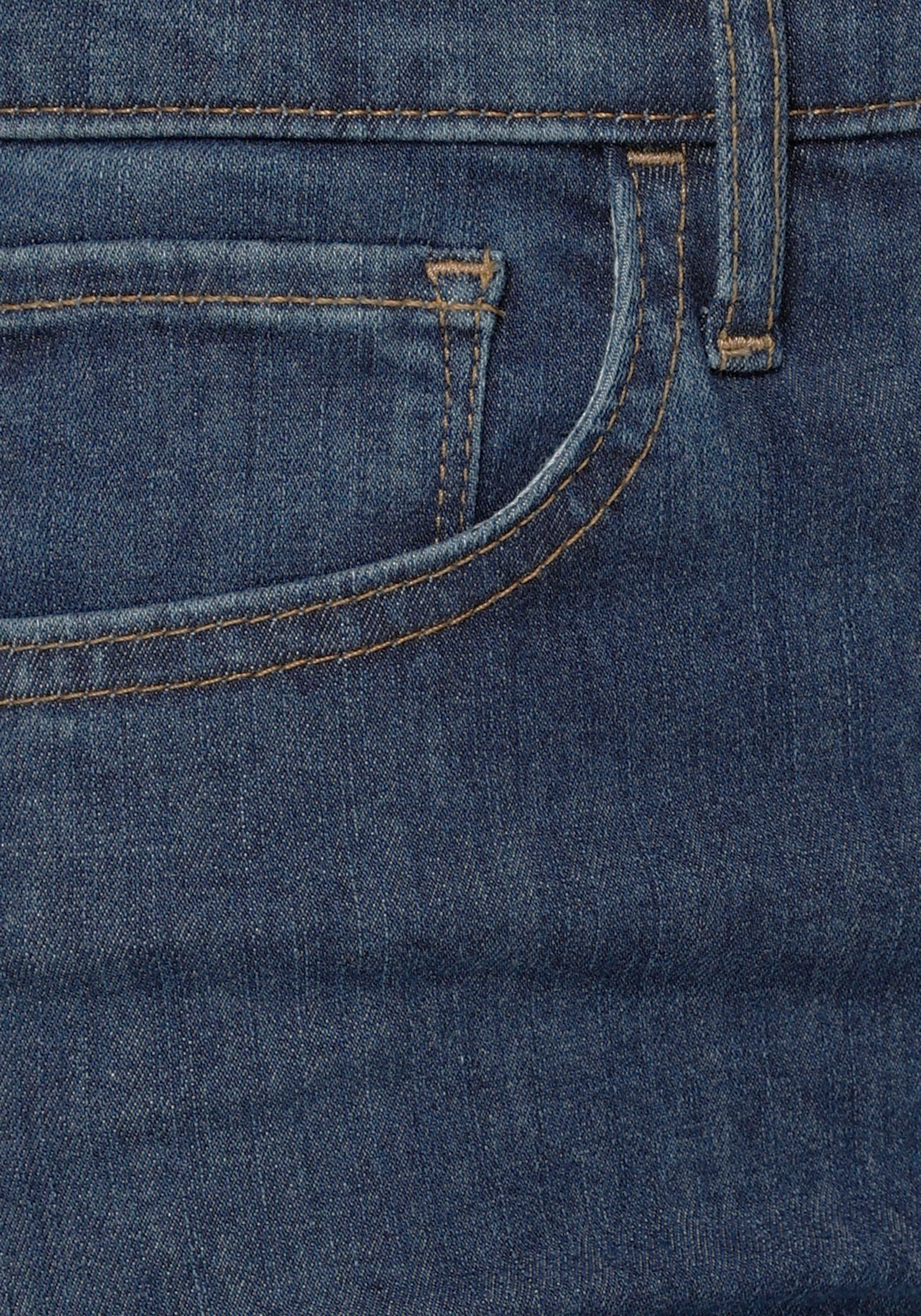 Levi\'s® Saum High Skinny-fit-Jeans Waist mit High offenem günstig Rise«, »720 kaufen