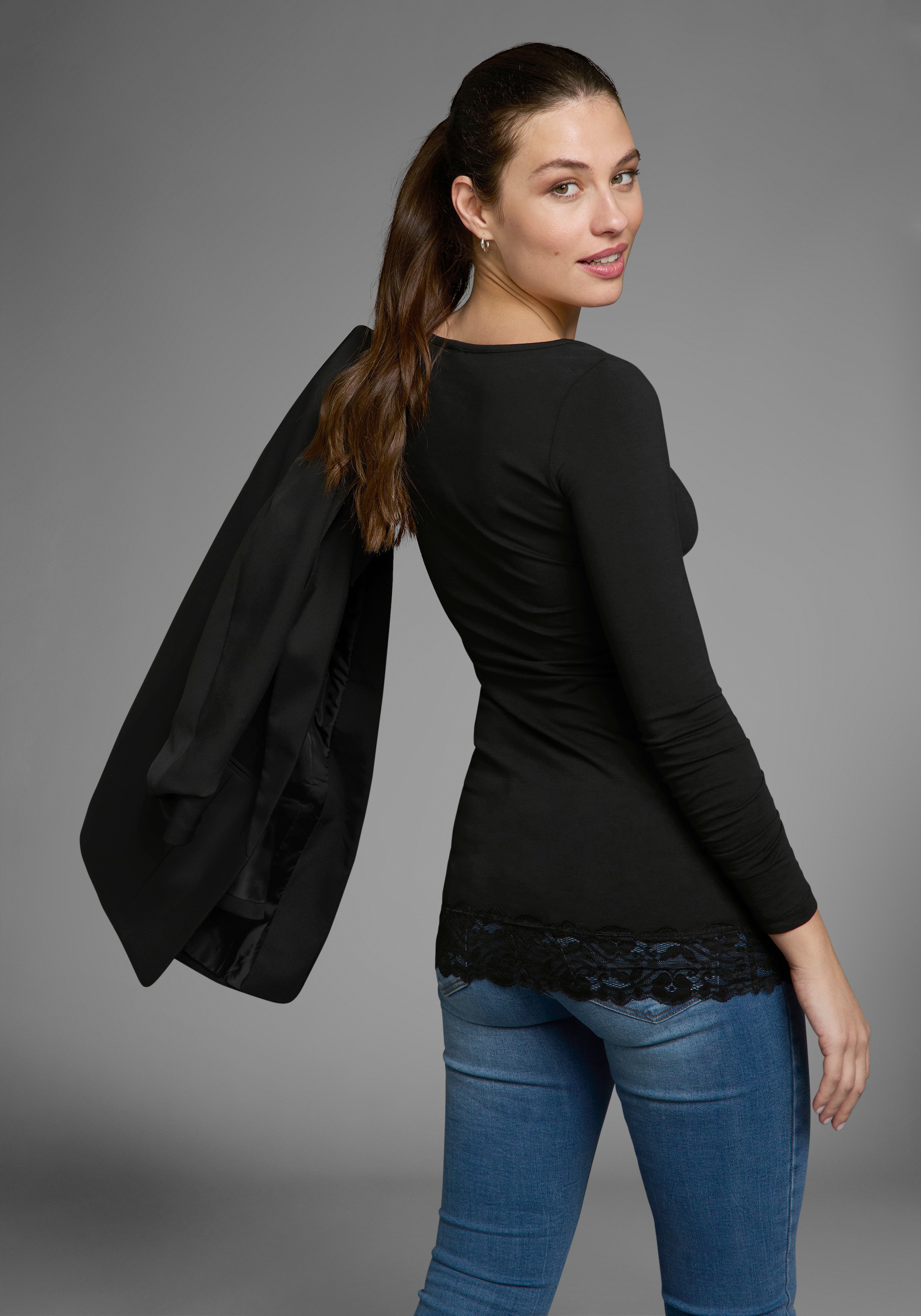 AJC Longshirt Langarm,  figurbetonter Schnitt,  unifarben,  Rundhalsausschnitt