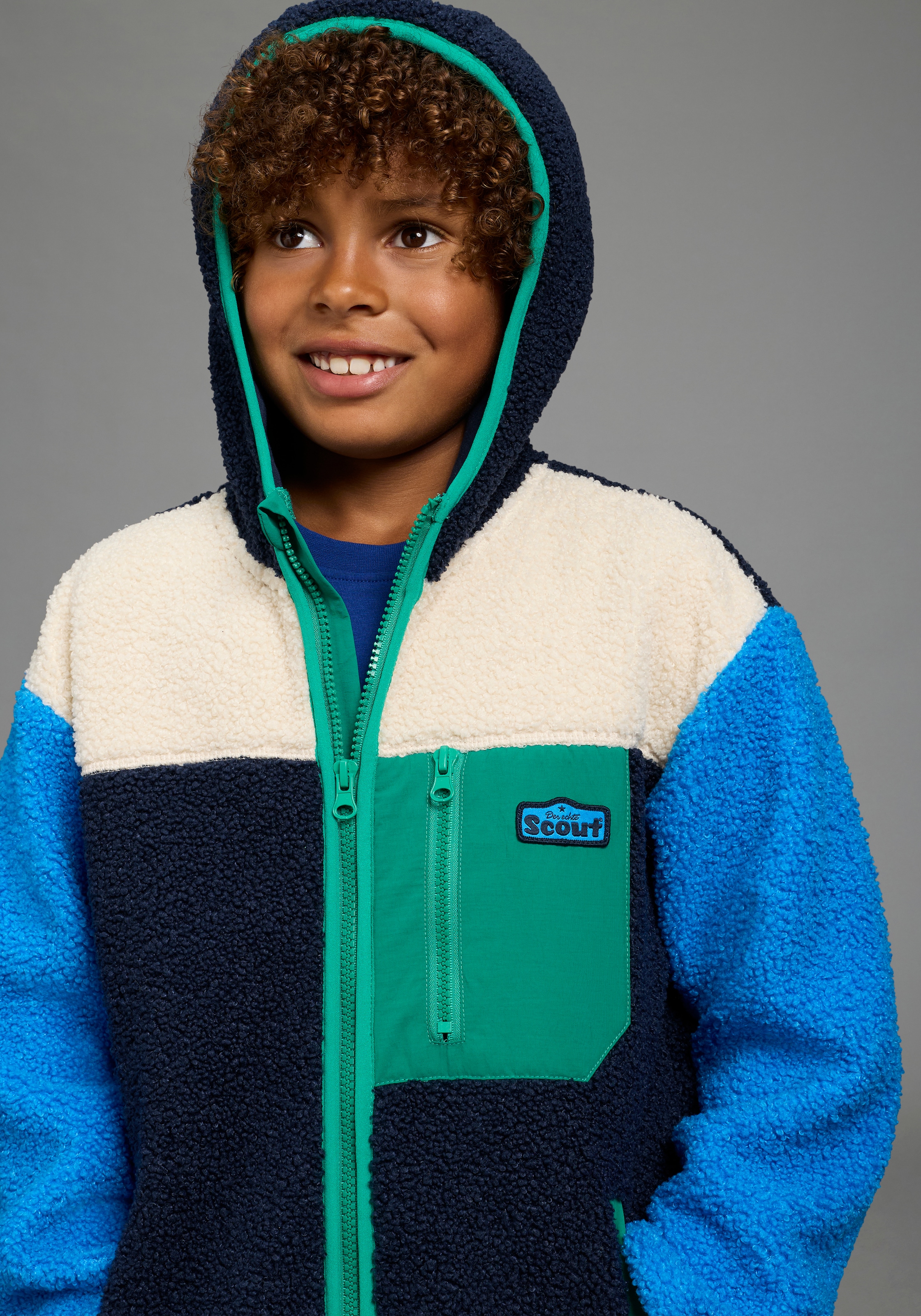 Scout Kapuzensweatjacke »Tedey-Fleecejacke Colorblocking - NEU von SCOUT« mit Kapuze und Stehkragen, für Jungen, hüftlanger Schnitt