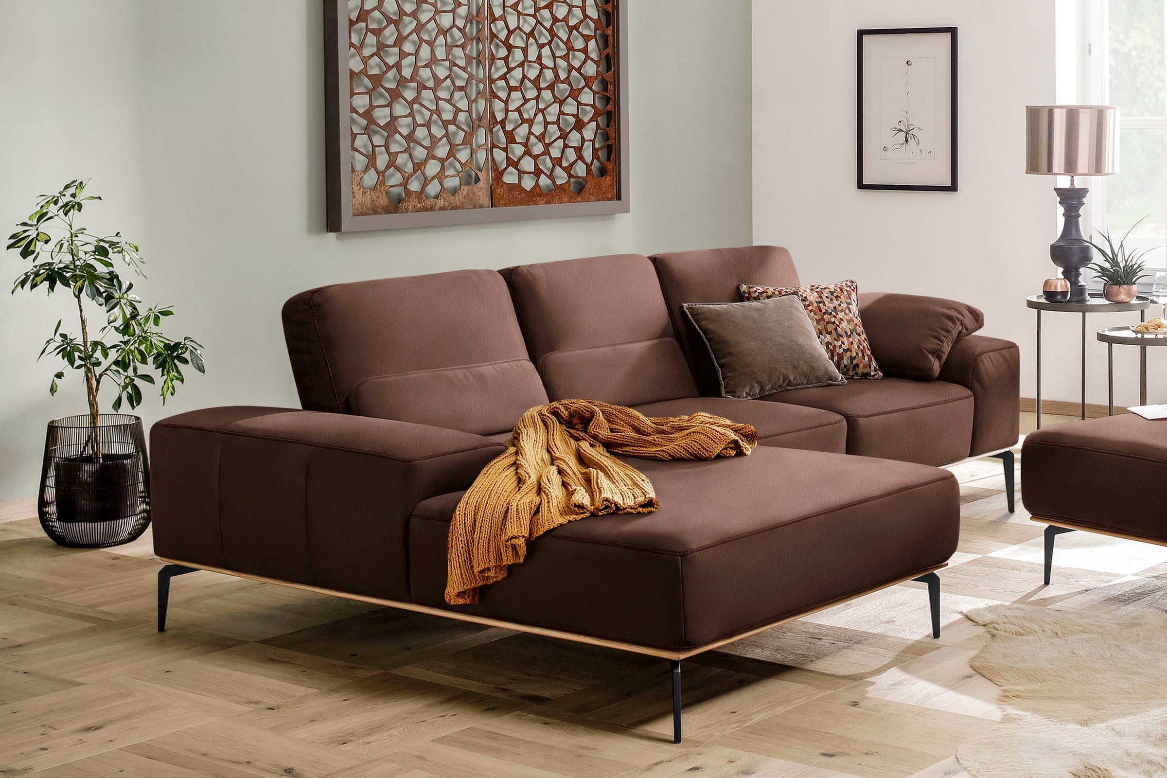 W.SCHILLIG Ecksofa »run, Designsofa mit tollem Sitzkomfort, bequem, L-Form«, mit Holzsockel, Füße in Schwarz pulverbeschichtet, Breite 279 cm