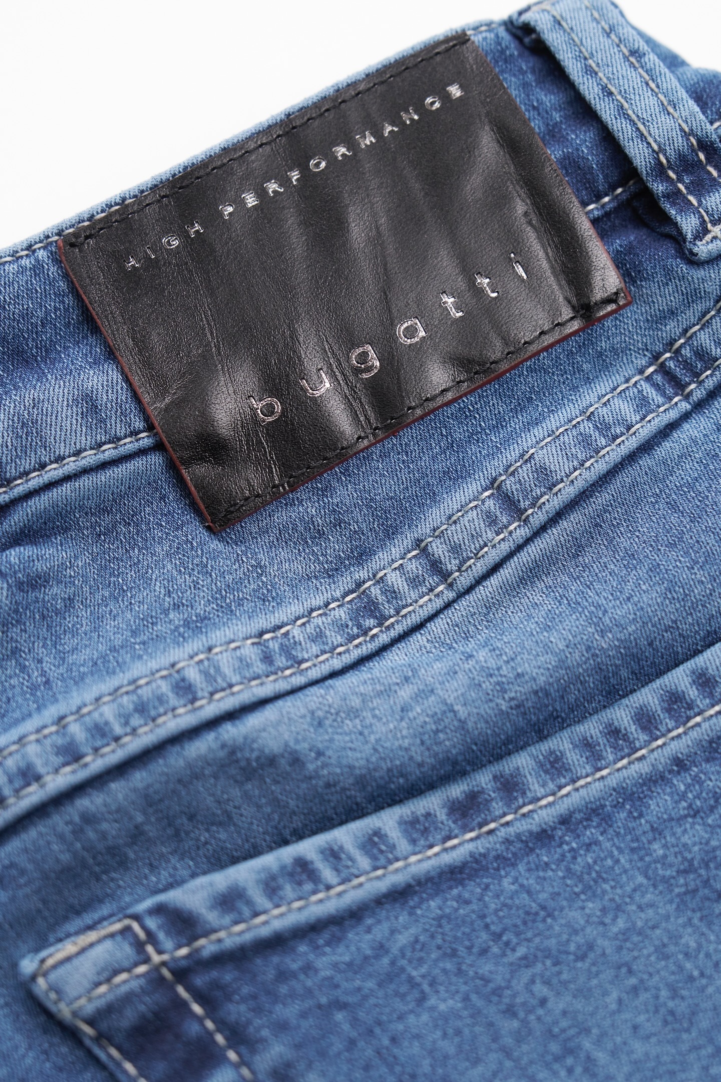 bugatti 5-Pocket-Jeans, besonders bequem