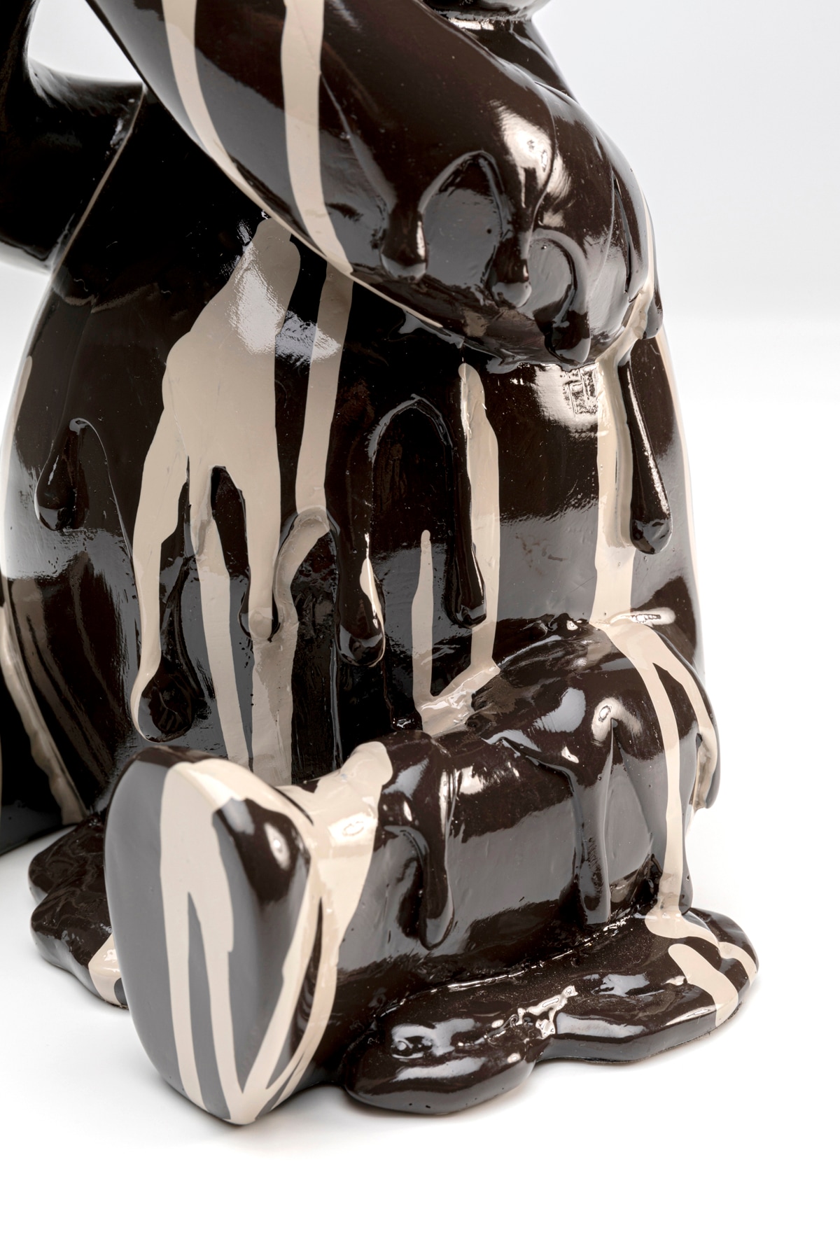 Kare Design Dekofigur »Sitting Gelato Bear« verschiedene Farben & Größen