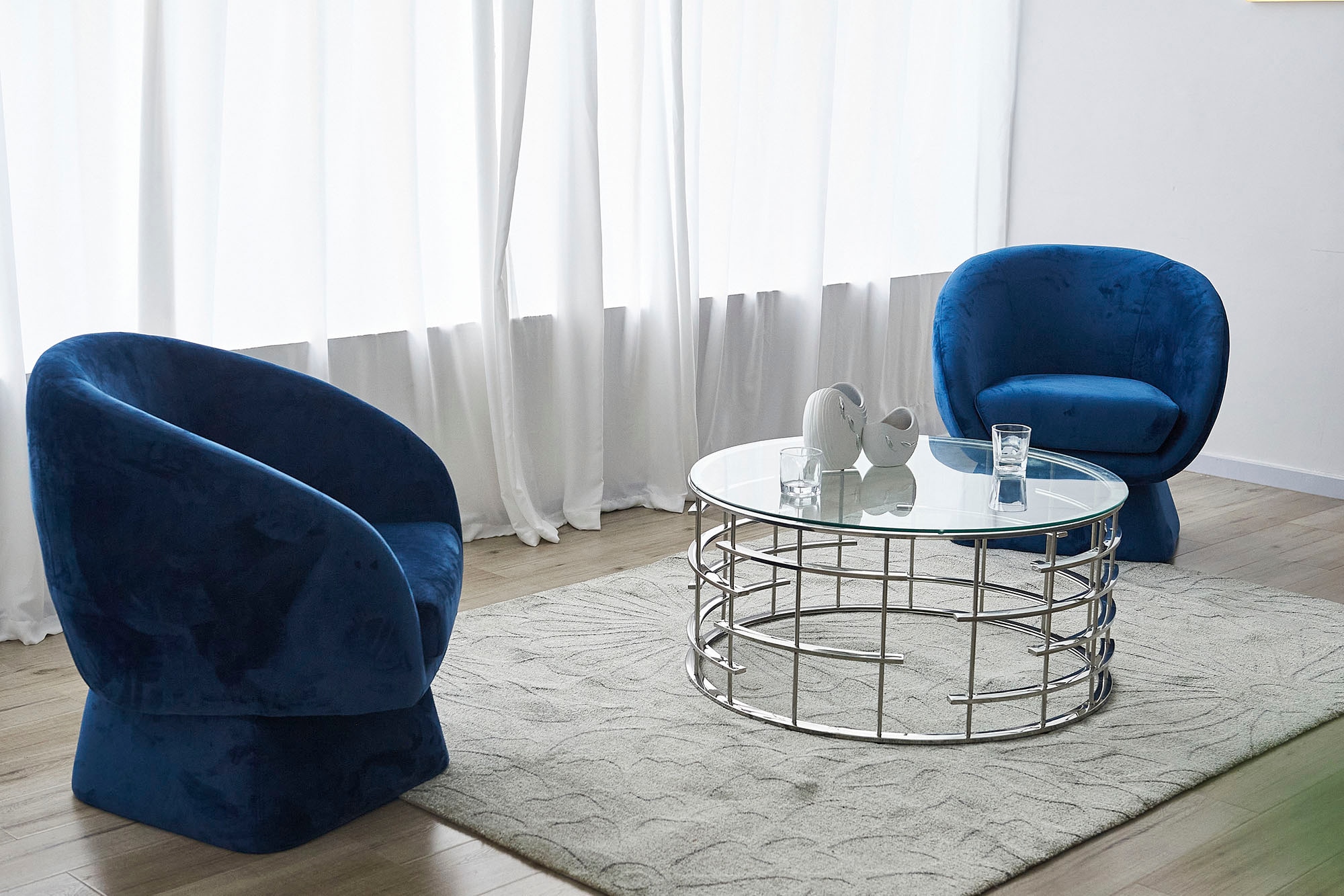 SalesFever Couchtisch »Couchtisch: Stil und Funktionalität«, Gestell gefertigt aus rostfreiem Edelstahl