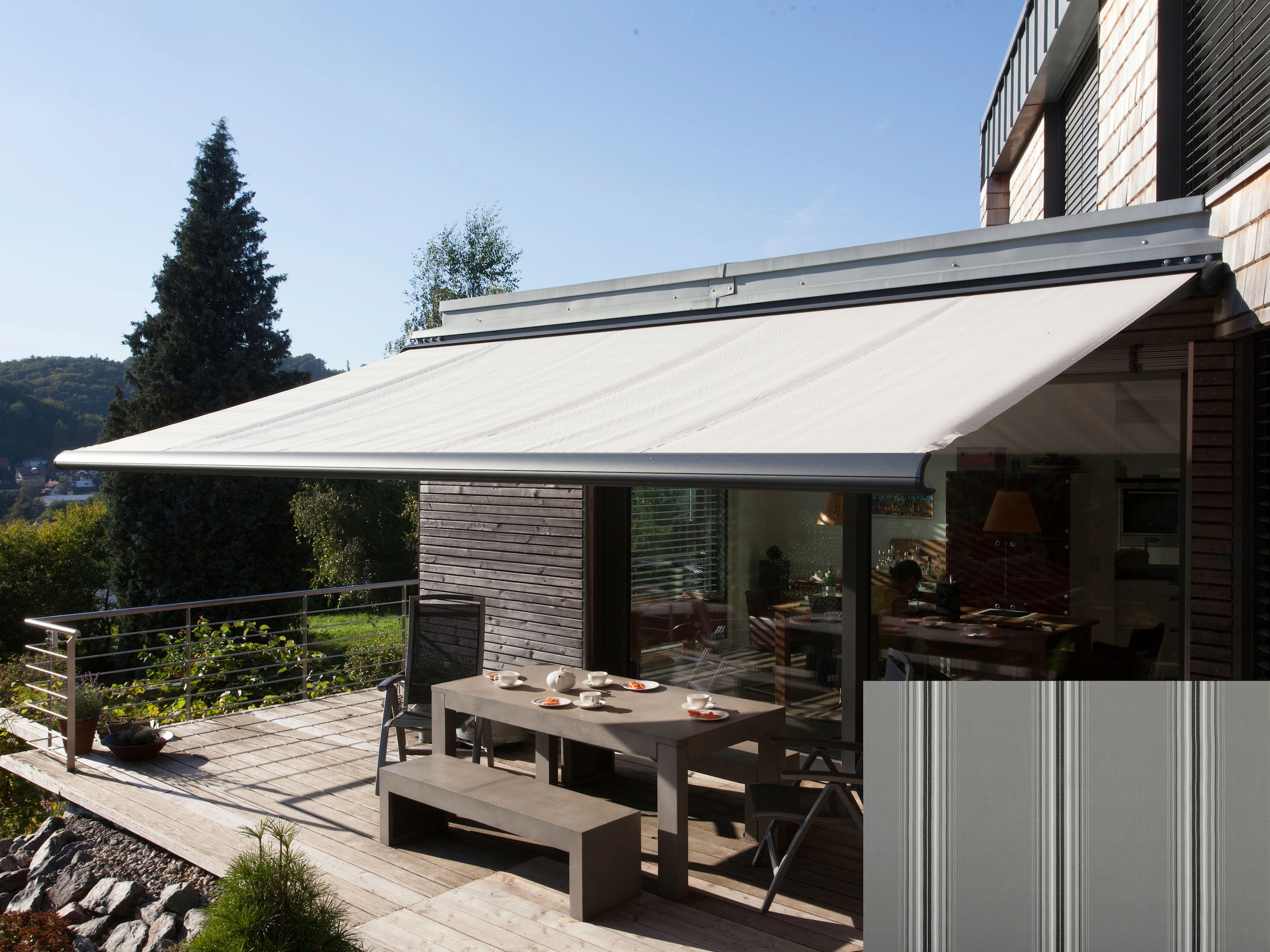 WISMAR Kassettenmarkise »Classic S-Compact« Breite: 550 cm, Ausfall: 200 cm grau-schwarz