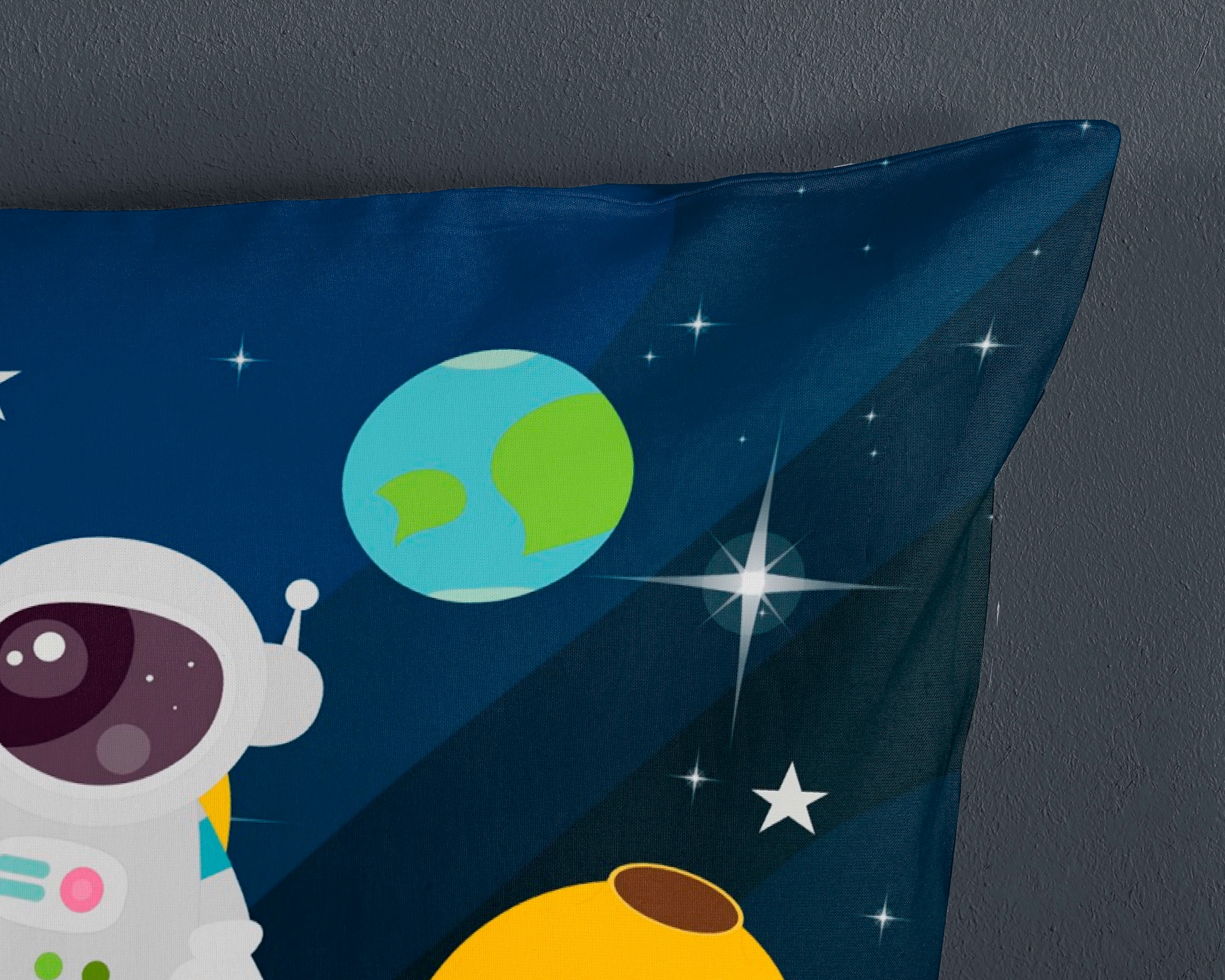 PURE luxury collection Kinderbettwäsche »Planets«, 135x200, Pflegeleicht, Reißverschluss, Wende, Kind Junge, Weltall Blau