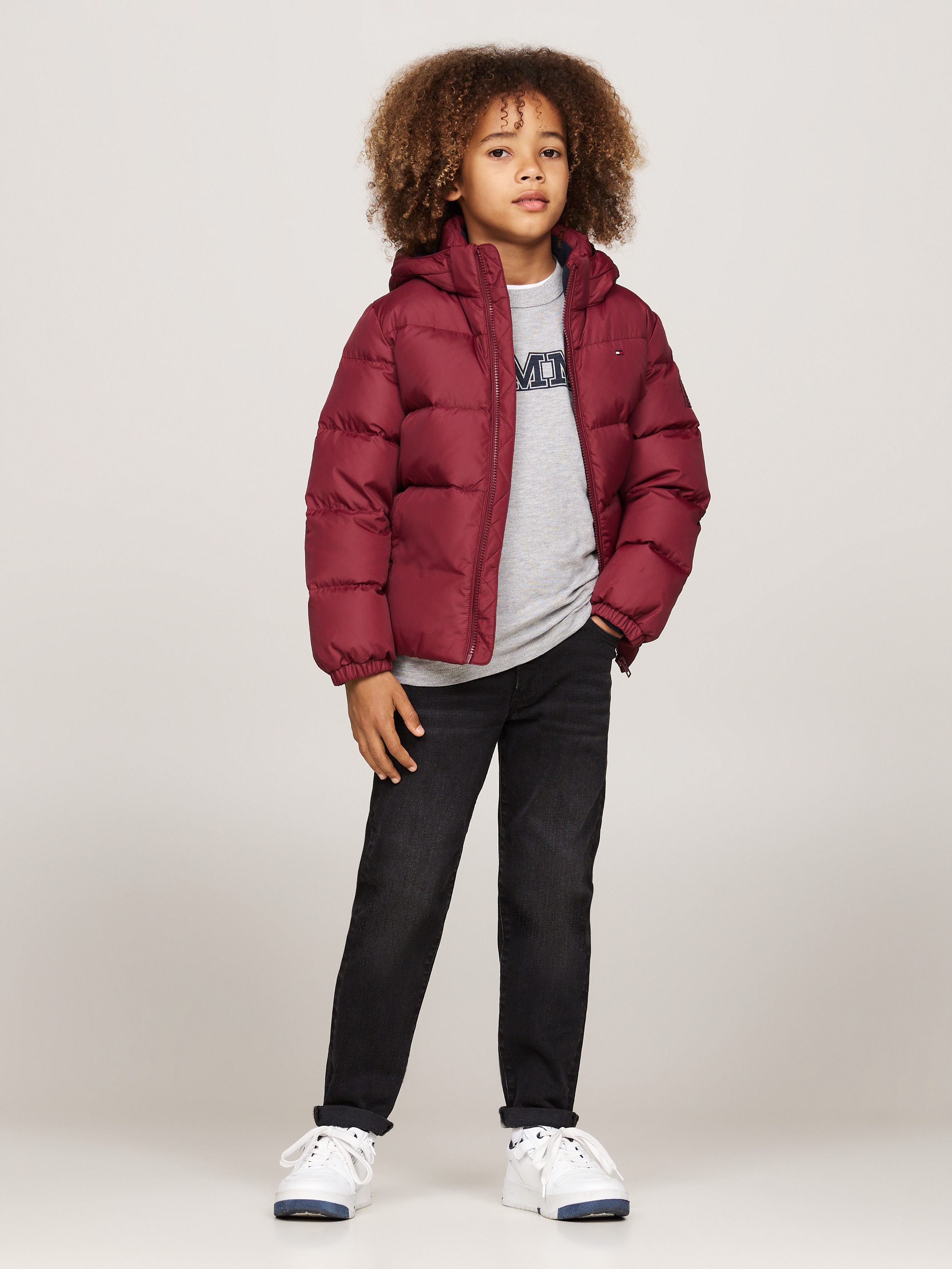 Tommy Hilfiger Daunenjacke »ESSENTIAL DOWN JACKET«, mit Kapuze, mit Logo-Patch