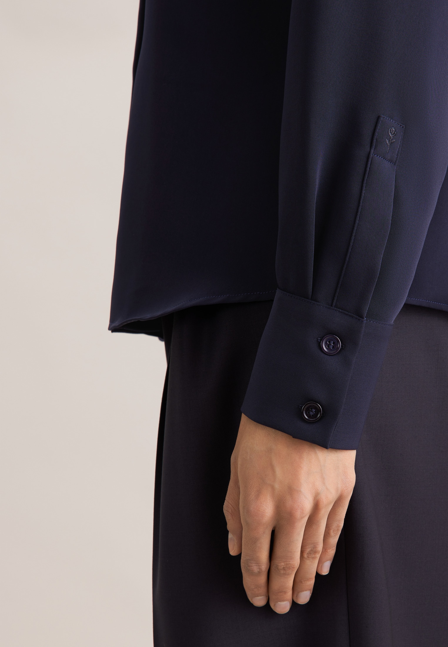 seidensticker Hemdbluse »Schwarze Rose« 1/1 Uni