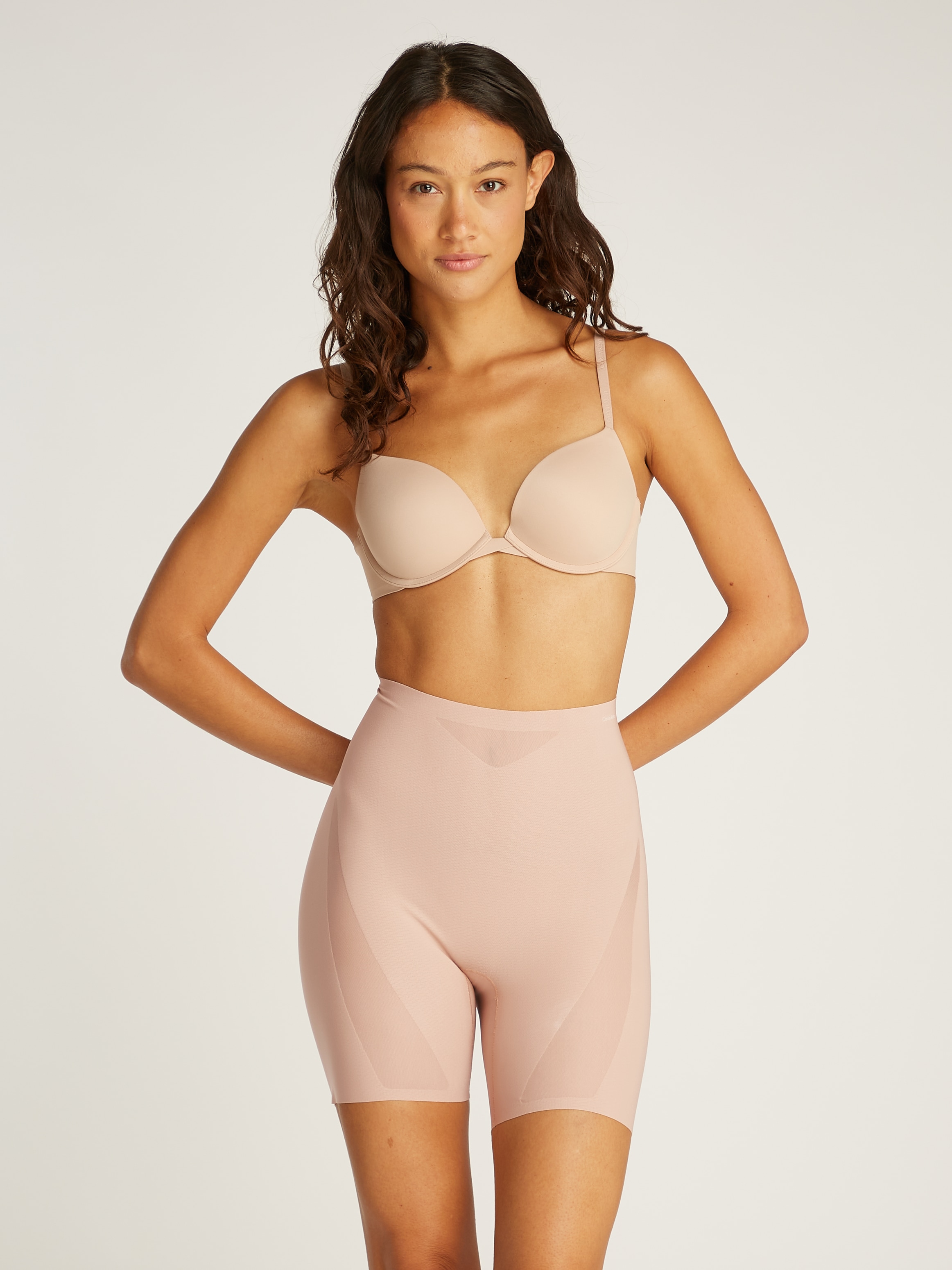 Calvin Klein Underwear Formpants »SCULPT FIRM THIGH SLIMMER SHORT«, mit Mesh-Einsätzen, shapewear