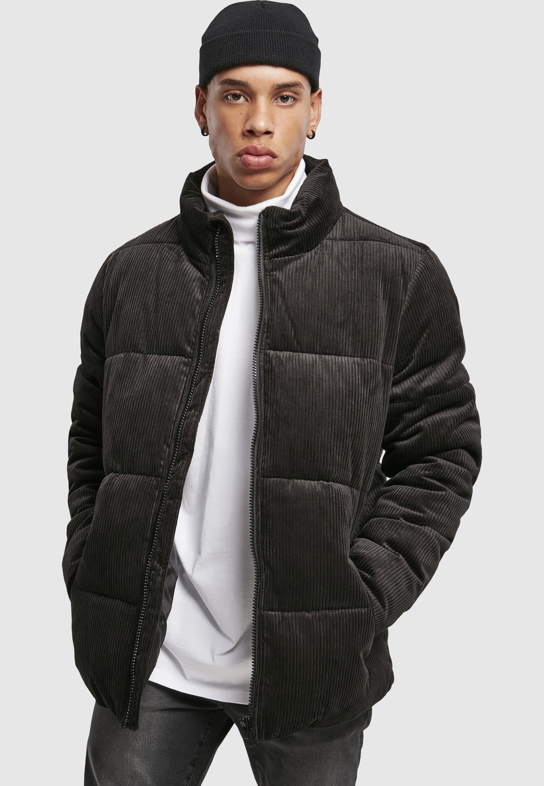 URBAN CLASSICS Winterjacke »Urban Classics Herren Boxy Corduroy Puffer Jacket« 1 Stk. tlg. ohne Kapuze