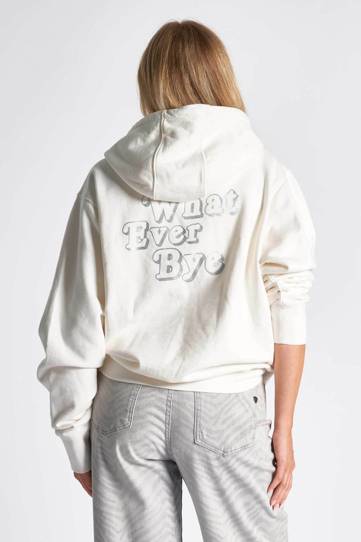 Zhrill Kapuzensweatshirt »ZHILLI«, mit Herz-Print und Kängurutasche