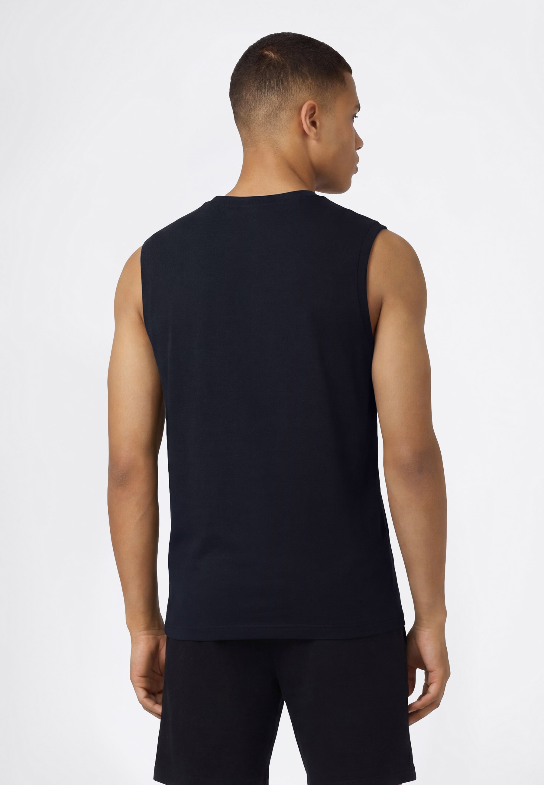 Champion Tanktop »BASICS Sleeveless T-Shirt Large Logo« 1 tlg. sportliche Schnittform, sportlicher Stil, mit Rundhalsausschnitt