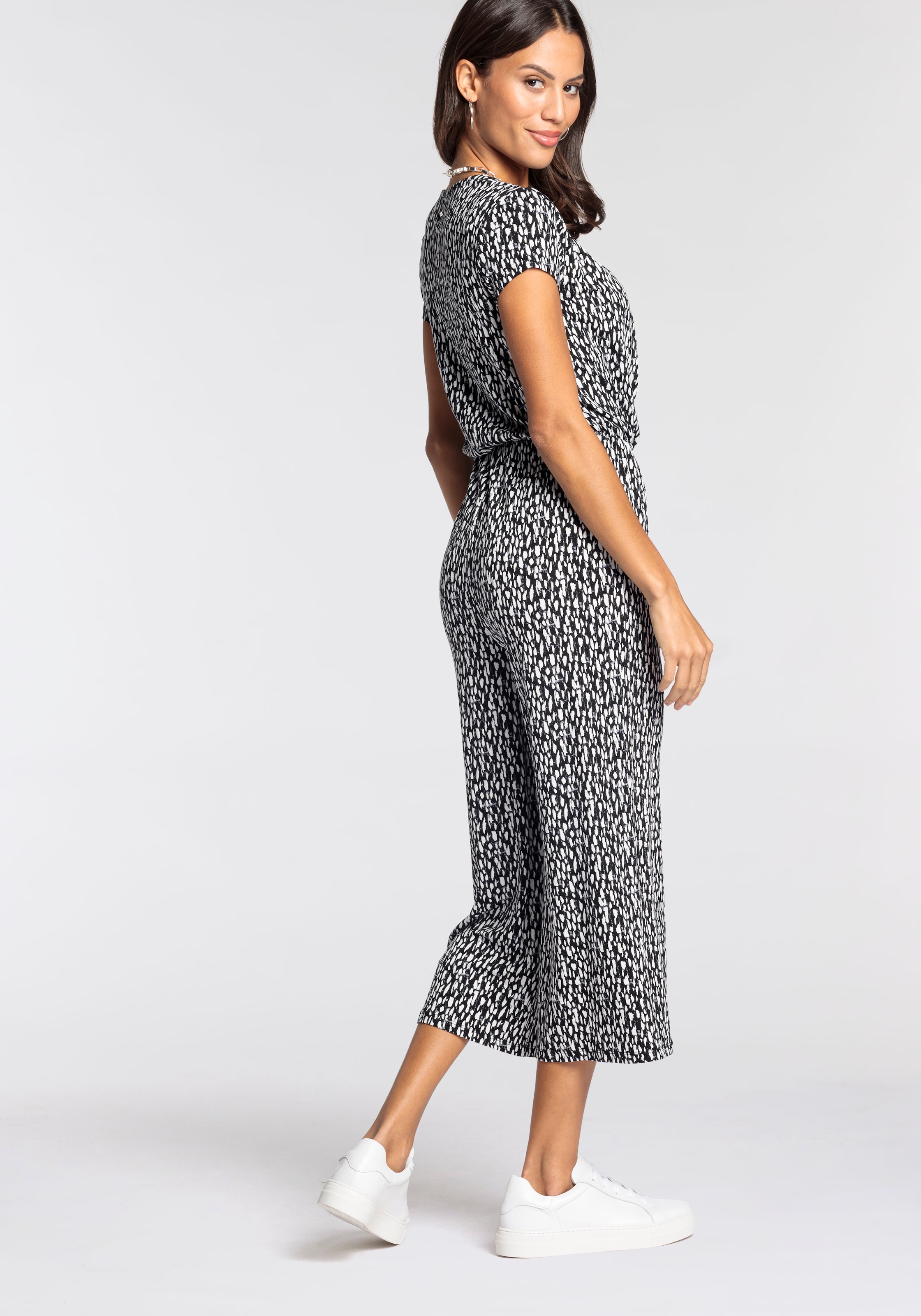 Laura Scott Jumpsuit, mit V-Ausschnitt - NEUE KOLLEKTION