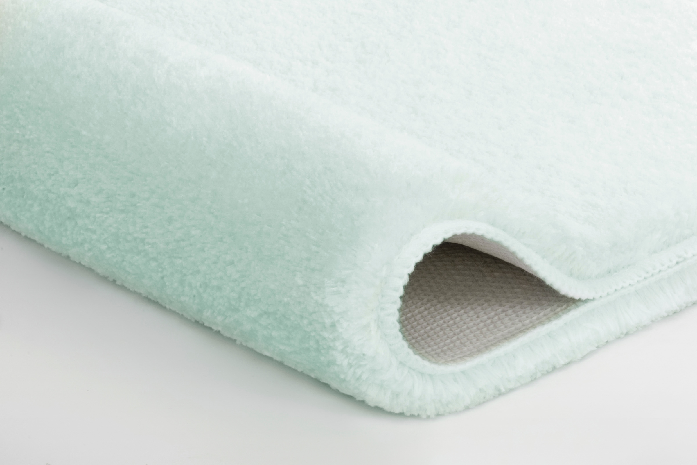 Kleine Wolke Badematte »Meadow«, rutschhemmend beschichtet, fußbodenheizungsgeeignet, Badteppich, Uni Farben