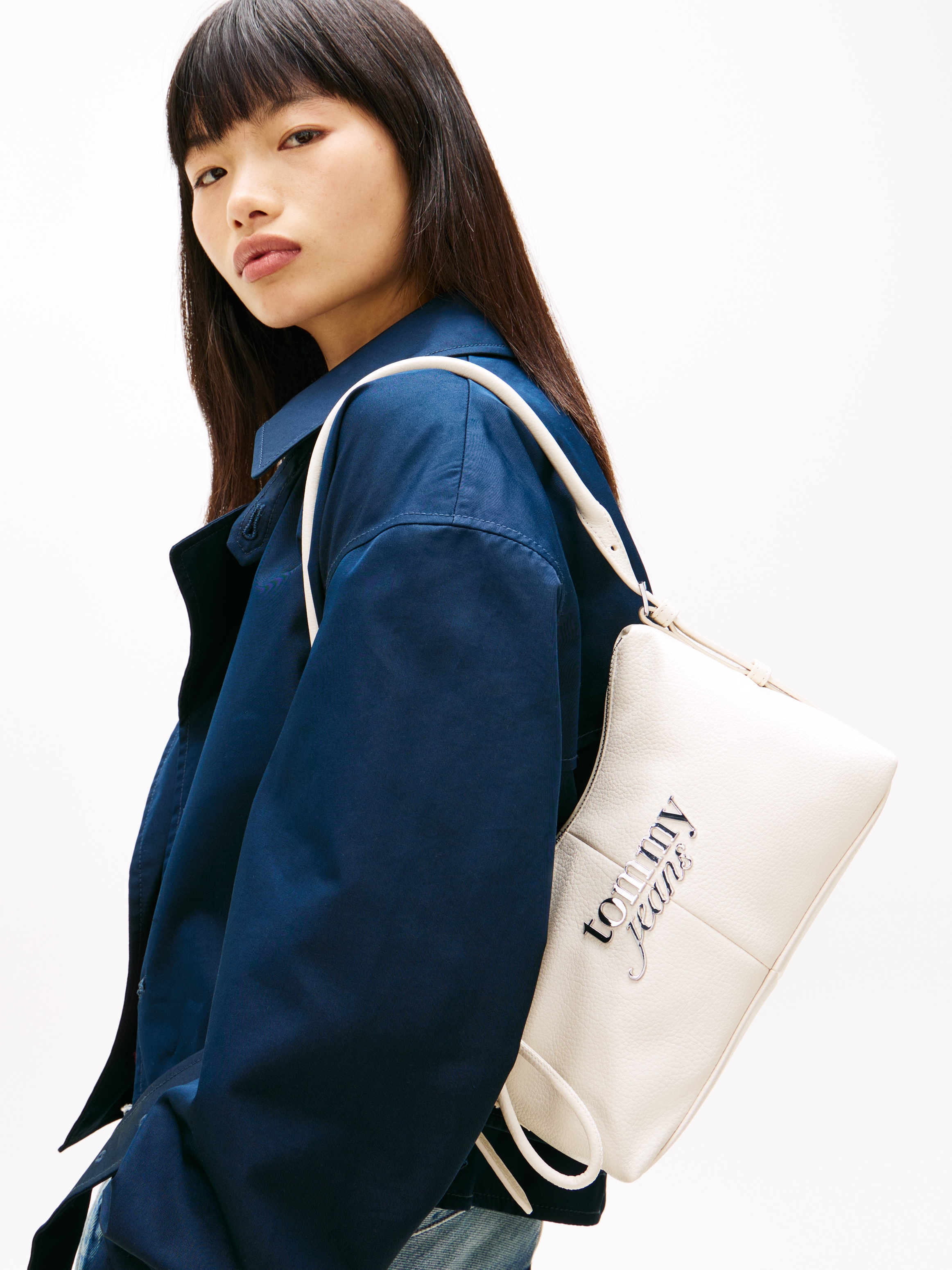 Tommy Jeans Schultertasche »TJW BOLD SHOULDER BAG« Damen Schultertasche, Henkeltasche mit Kordel und Logo