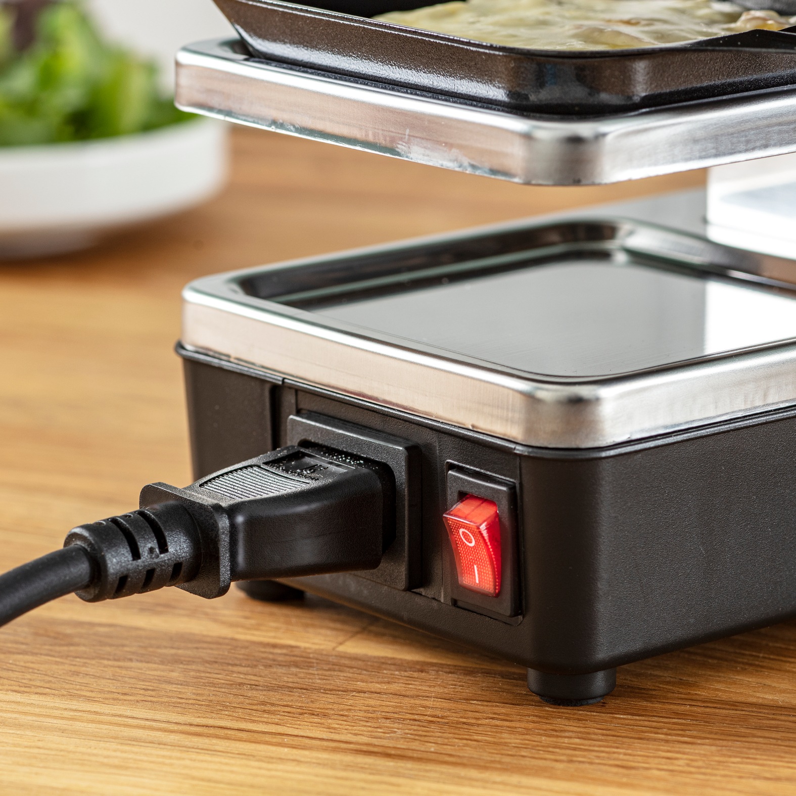 Tefal Raclette »Plug&Share, mit Erweiterungsmöglichkeit, abnehmbares Kabel«, 2 St. Raclettepfännchen, 400 W, spülmaschinengeeignete Pfännchen und Platte, platzsparend, RE2308