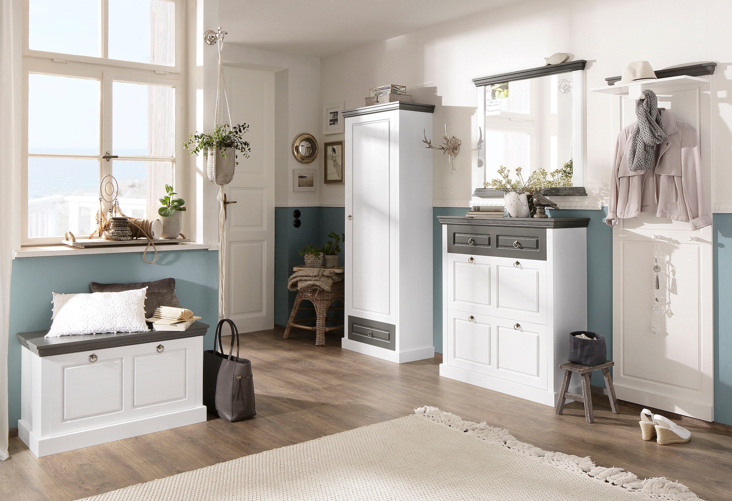 Home affaire Garderobenpaneel »Basilico«, aus massiver Kiefer, FSC®, Breite 60 cm, mit Kleiderstange, Holzhaken