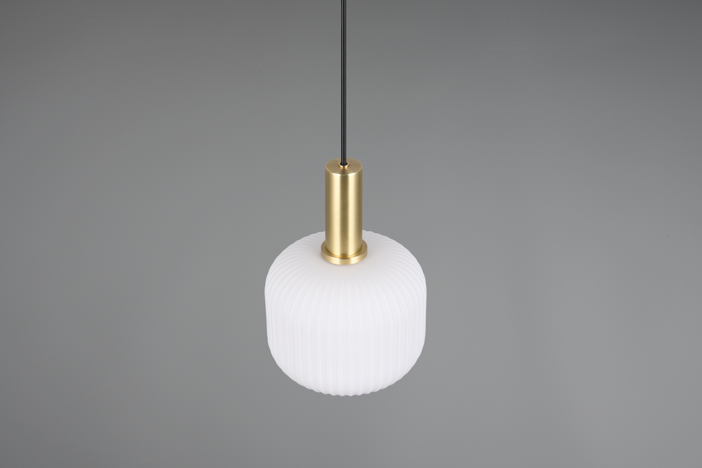 TRIO Leuchten Pendelleuchte »DIVA, E27 Hängelampe 1-flammig mit Glasschirm, exkl 1xE27 max 10W«, 1 flammig, Leuchtmittel E27 | Leuchtmittel wechselbar, höhenverstellbar bis max 150cm, Ø 20cm, Hängeleuchte Wohnzimmer Küche