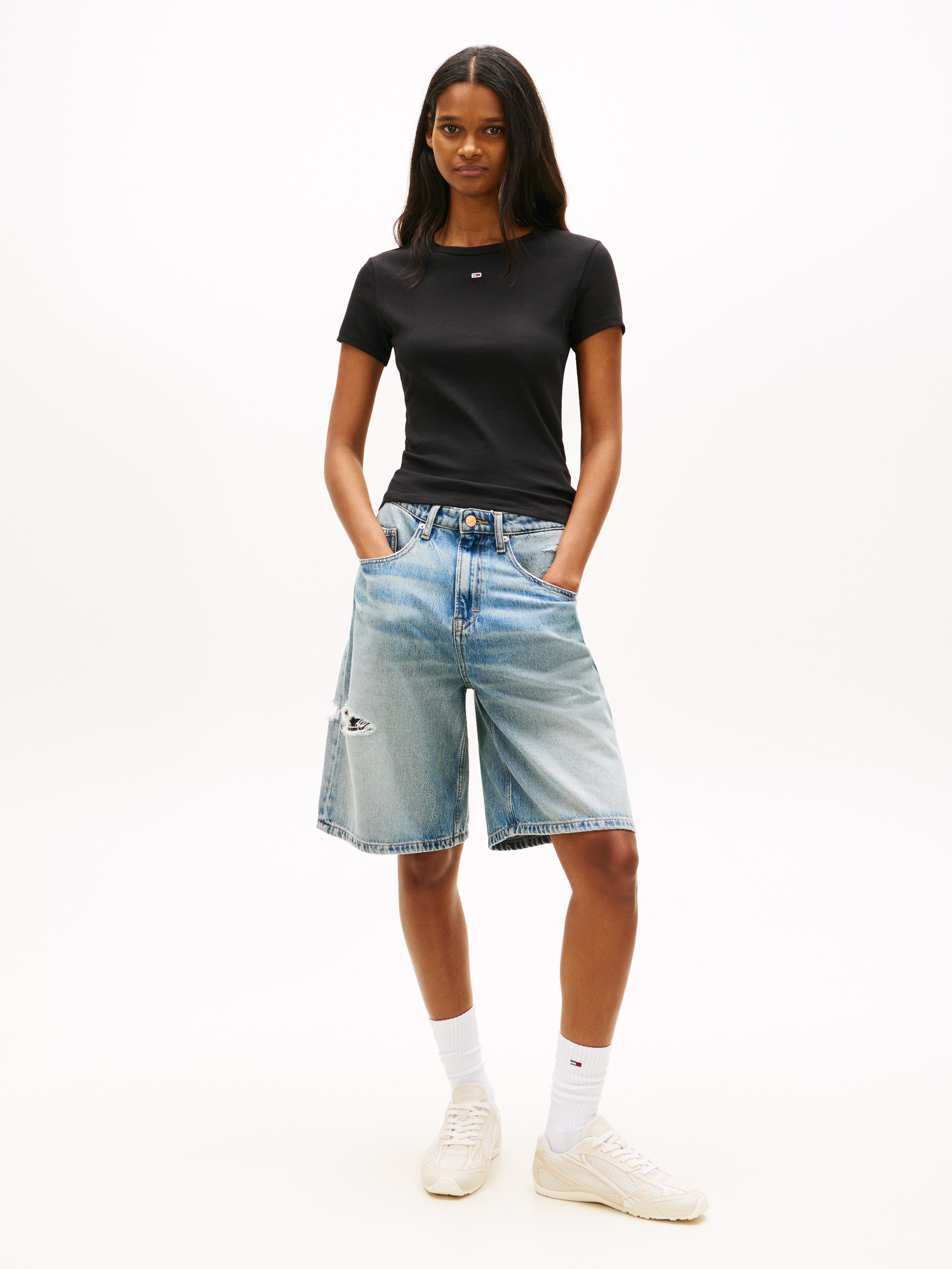 Tommy Jeans Kurzarmshirt »TJW 2PACK SLIM ESSENTIAL RIB SS« Packung, 2er-Pack, 2 Stk. mit gerippter Struktur, Rundhals