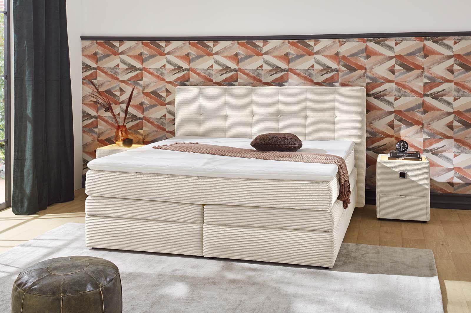 Jockenhöfer Gruppe Boxspringbett »AMY mit Bettkasten, inkl. Bonnell- oder Taschenfederkernmatratze H3-H4« mit 6 cm Kaltschaum-Topper, Cord-Bezug, 180x200 und 200x200 cm