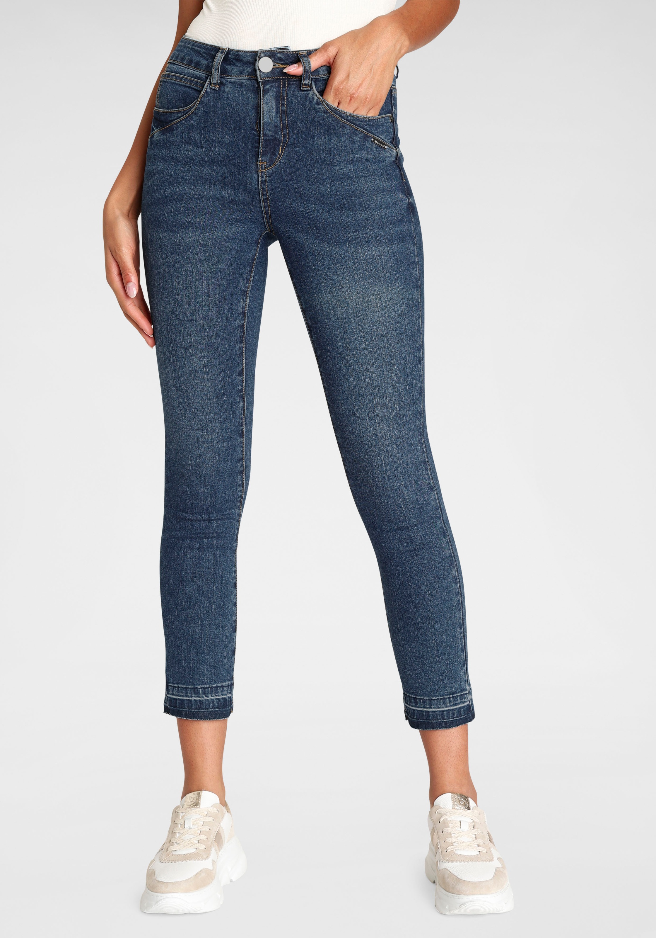 Bruno Banani 5PocketJeans, mit offenem Saum NEUE KOLLEKTION online bestellen QUELLE.de