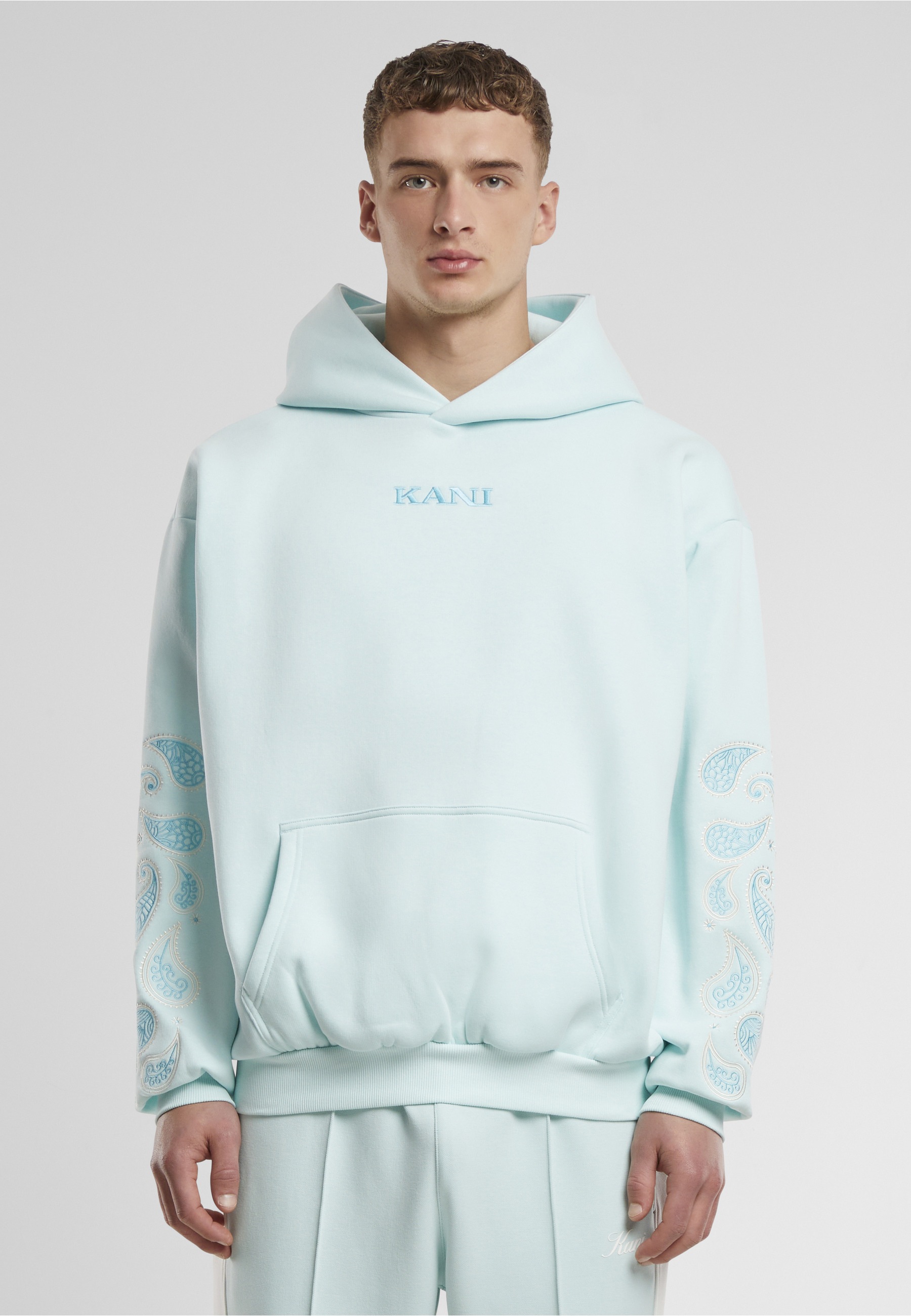 Karl Kani Kapuzenpullover »Karl Kani Retro Paisley Os Hoodie« 1 Stk.