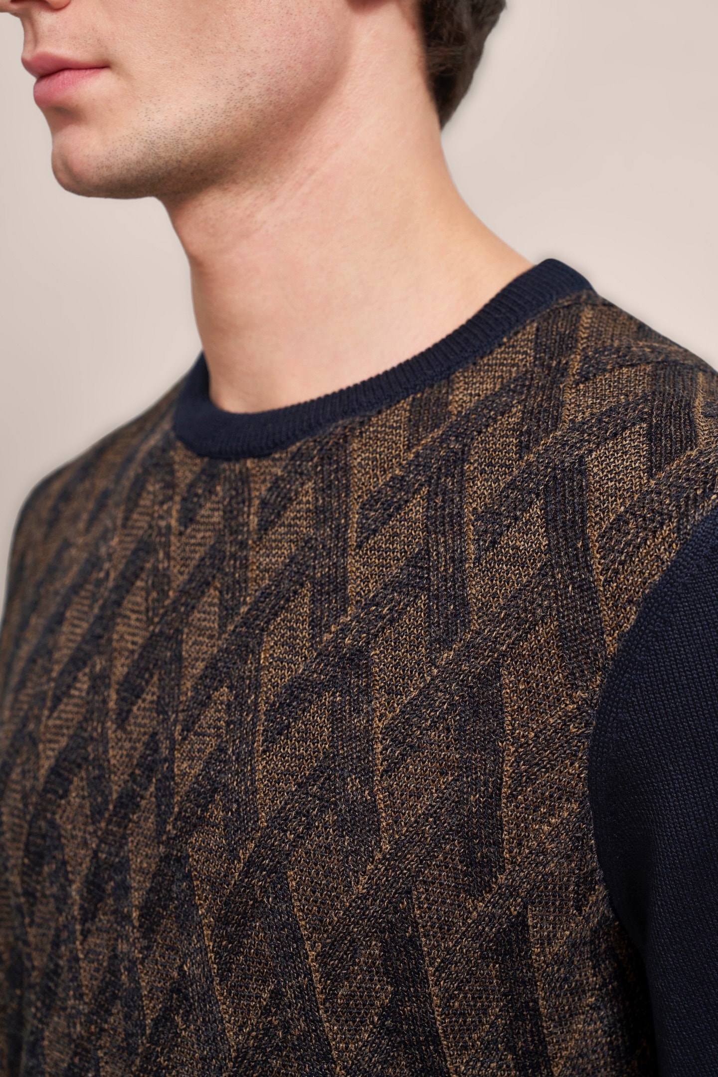 bugatti Strickpullover, mit 2-farbigem Rautenmuster