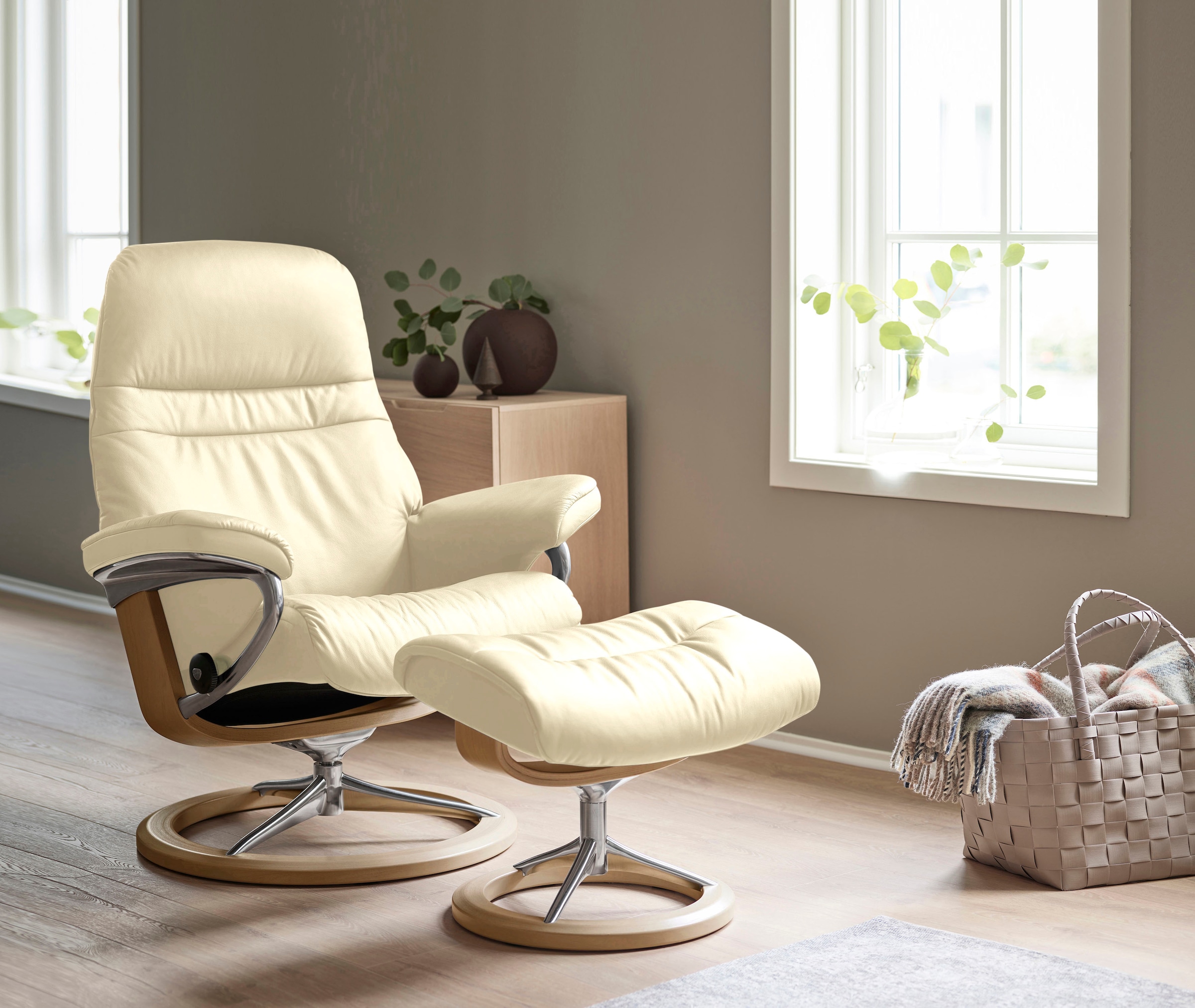 Stressless® Relaxsessel »Sunrise« Relaxsessel mit Hocker, mit Signature Bas günstig online kaufen