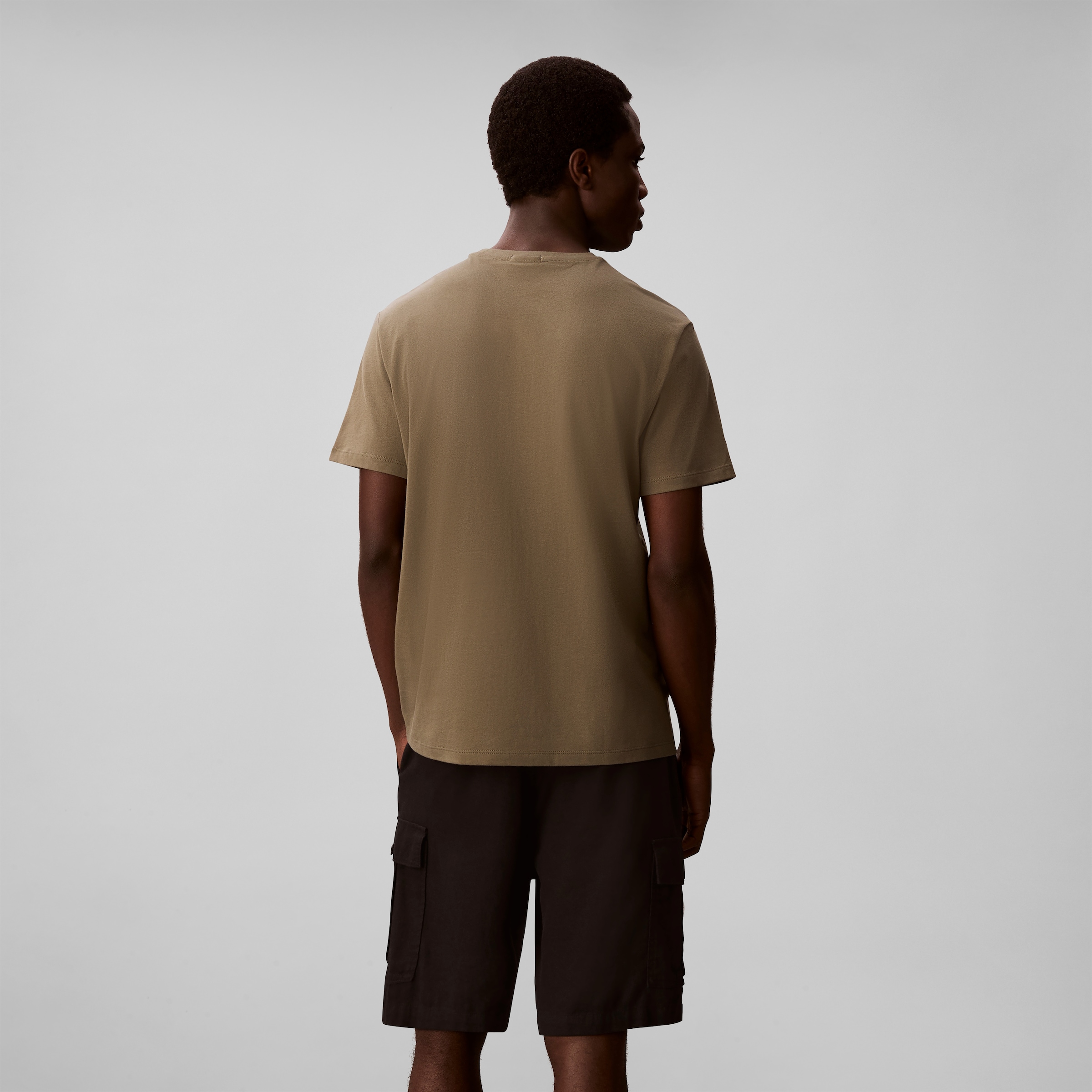 Calvin Klein T-Shirt »SS MICRO LOGO CREWNECK TEE« Regular fit mit Rundhalsausschnitt