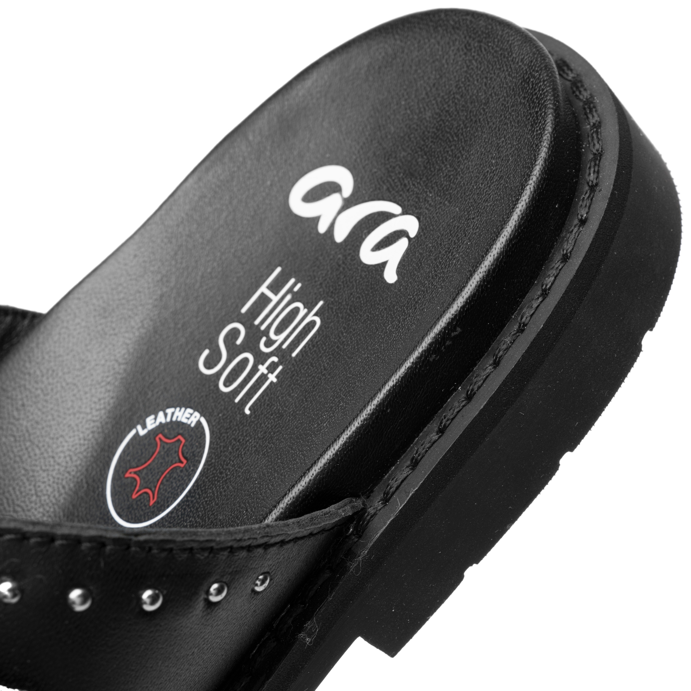 Ara Pantolette »ELBA«  Blockabsatz, Schlupfschuh mit kleinen Nieten verziert, G-Weite (=weit)