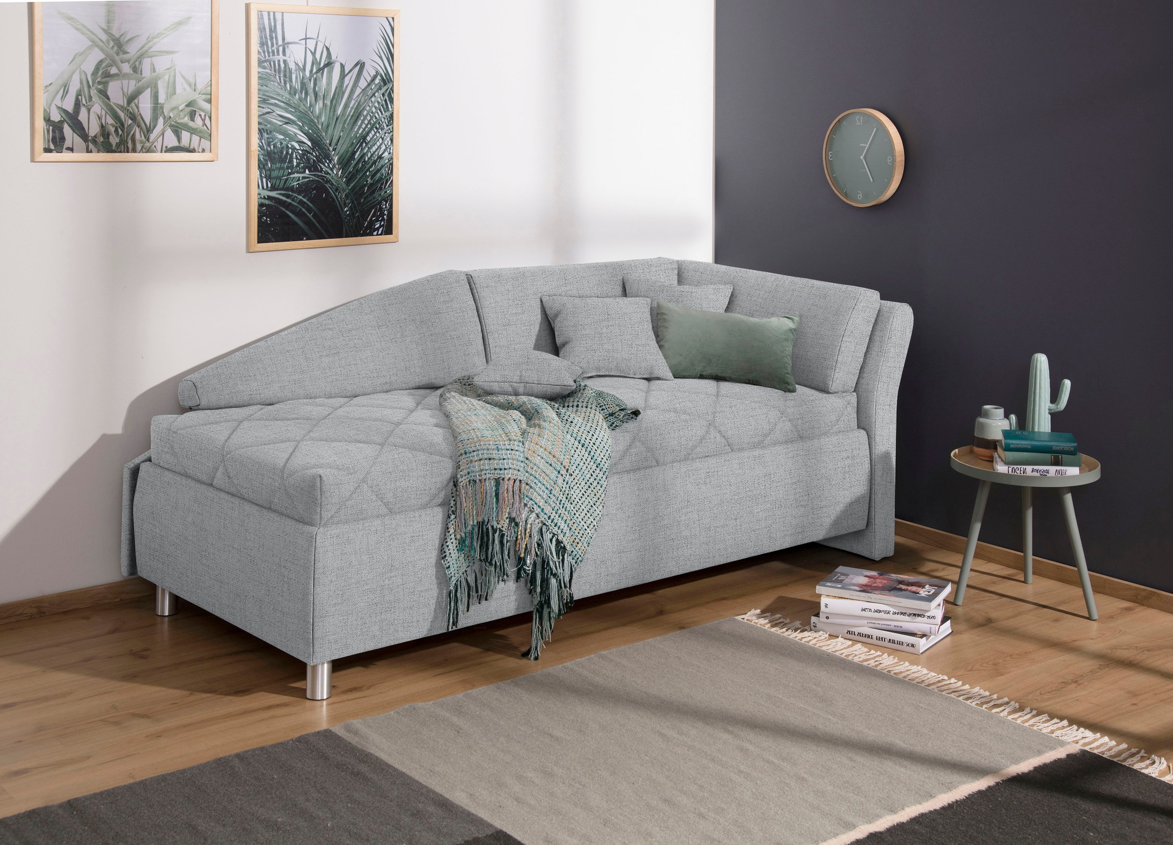 alina Schlafsofa »Lindsay«, Bettkasten, Zierkissen-Set aus: 2 Stk. 40x40cm, 1 Stk. 30x30cm