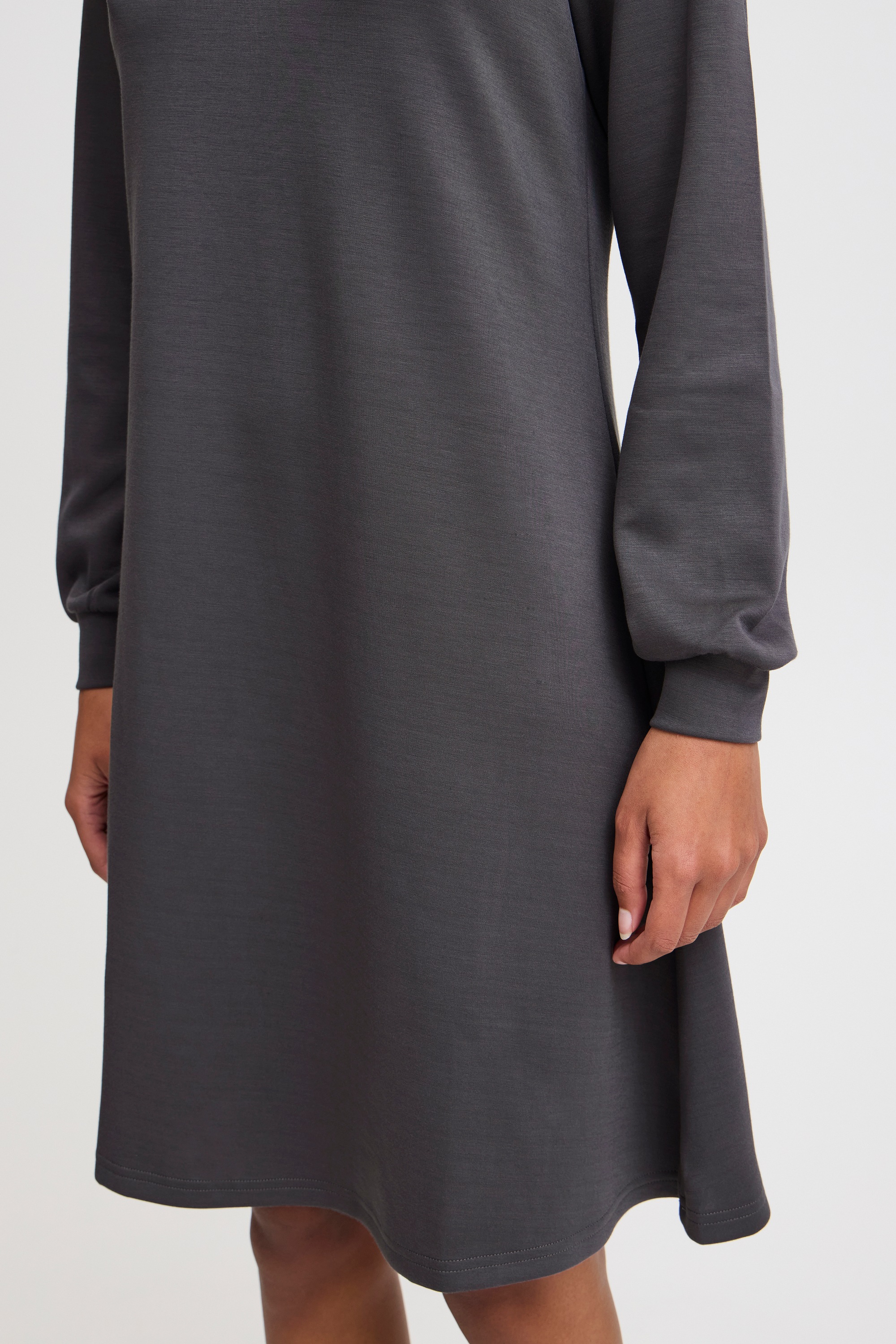 Ichi Jerseykleid »Jerseykleid IXSVALA«